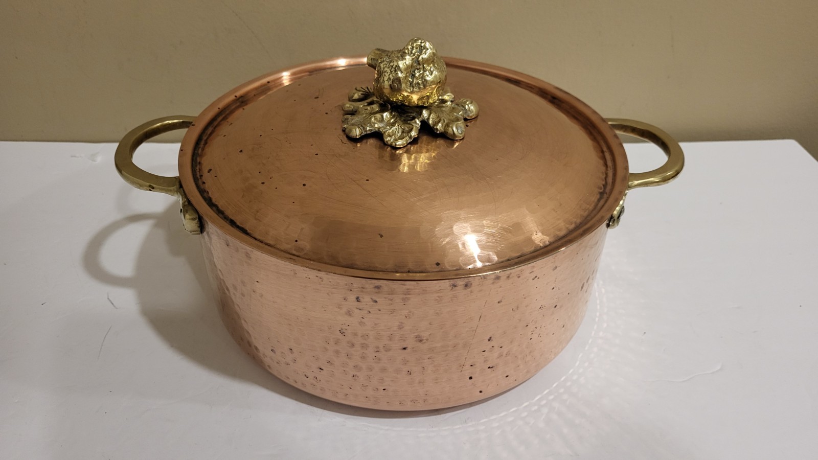 COPPER SOLID STOCK POT HAMMERED W/LID ANATOLIACRAFT’s