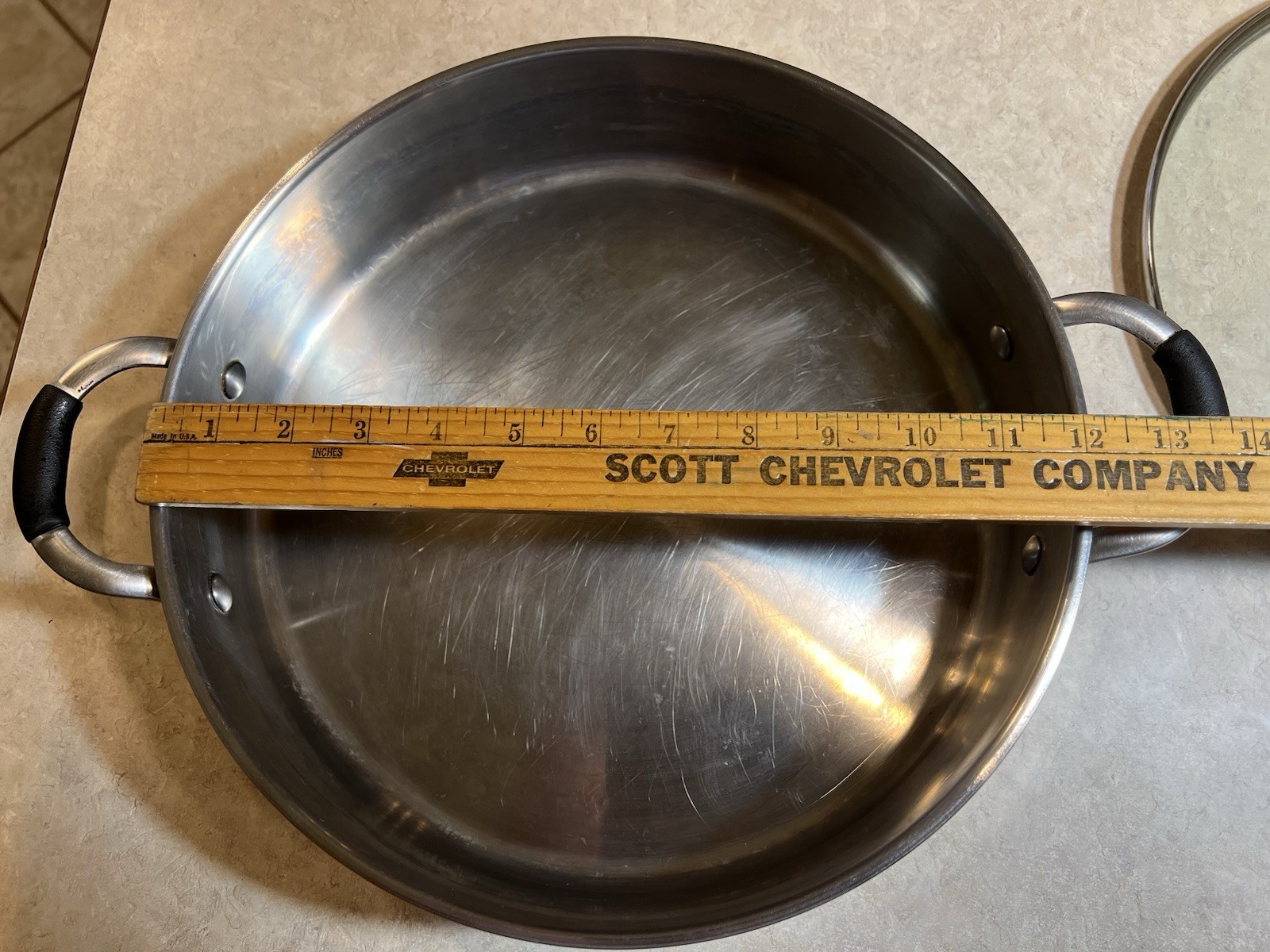 Calphalon Cooking 5 Qt 12″ Skillet & Lid 5005, Double Handle, Stainless Steel