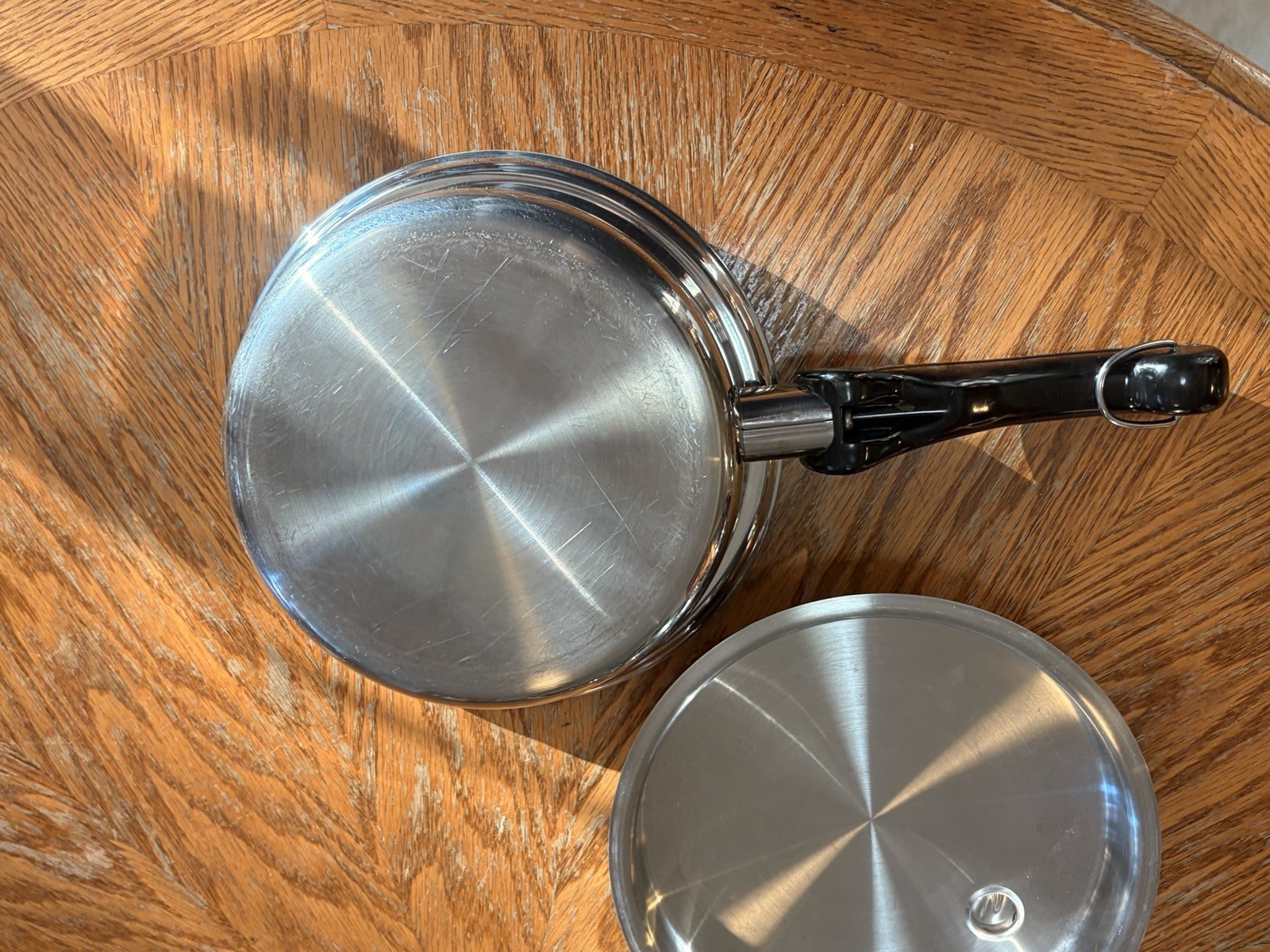 Stainless Steel 2qt Saucepan w/ Lid Long Black Handle, Gas/Electric