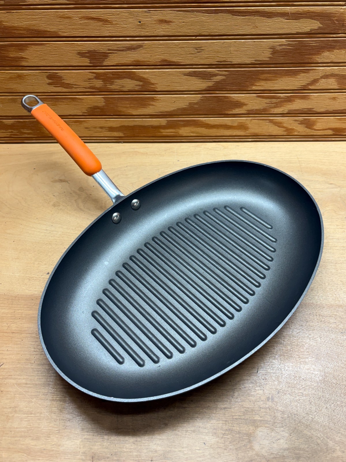 Discontinued Rachael Ray Oval Pan Skillet W/ Orange Handle On Side 15″x10″×2″