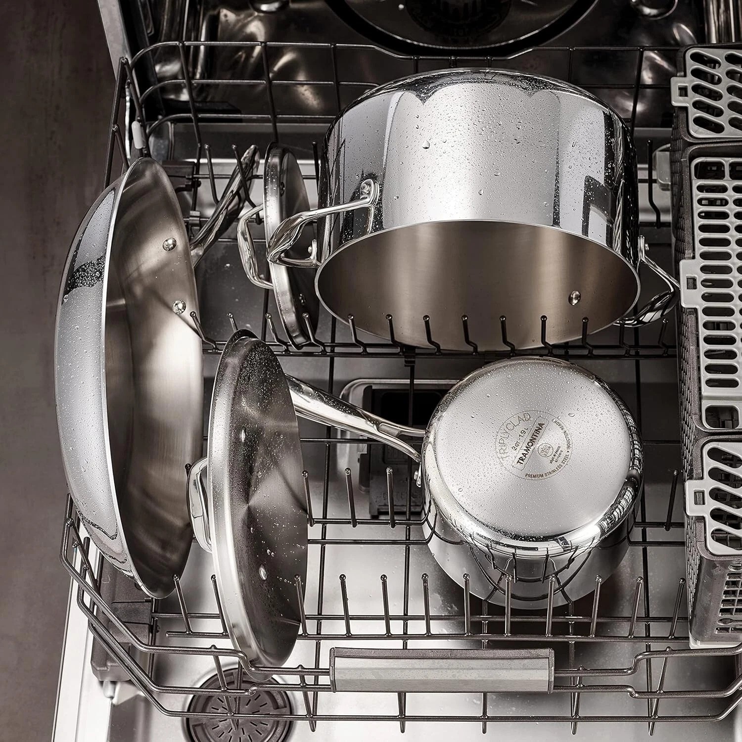 2-Quart Induction-Ready Stainless Steel Saucepan with Lid, Easy Clean