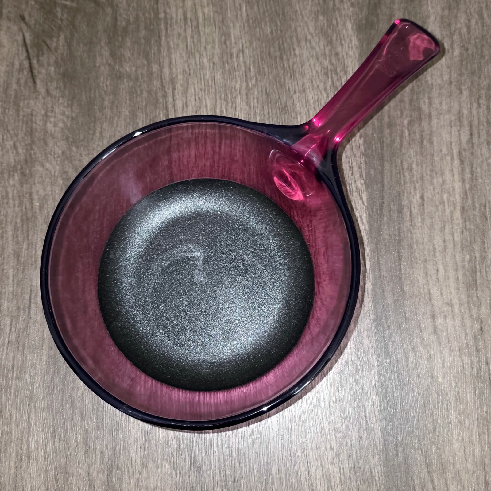 Set of 4 Corning/Pyrex Vision Cranberry Glass Cookware Pans with 3 Lids