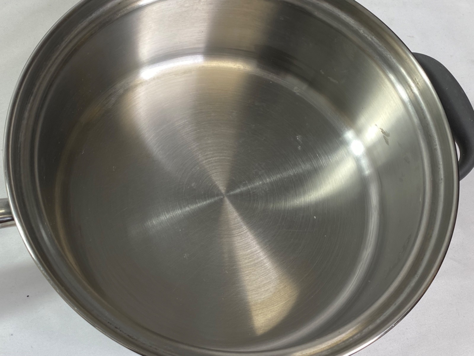 Kitchen Charm T304 Surgical Stainless 6 Piece Set-4 qt Dutch Oven /8″ Pan/2 QT.