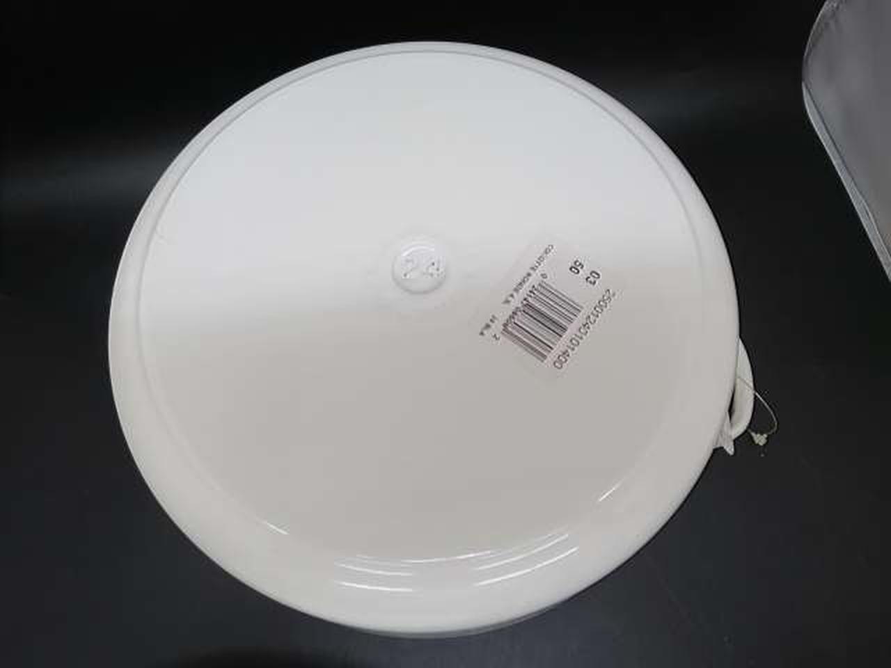 Le Creuset Cocotte Ronde Tradition 24cm 9.5in 4.5qt White Cast Iron Enamel Pot