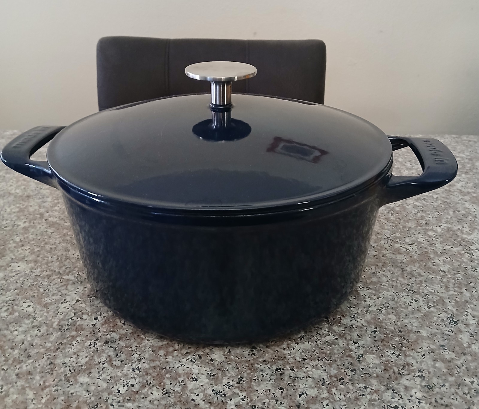 New Made In 5.5 Qt Enameled Harbour Blue Cast Iron Dutch Oven