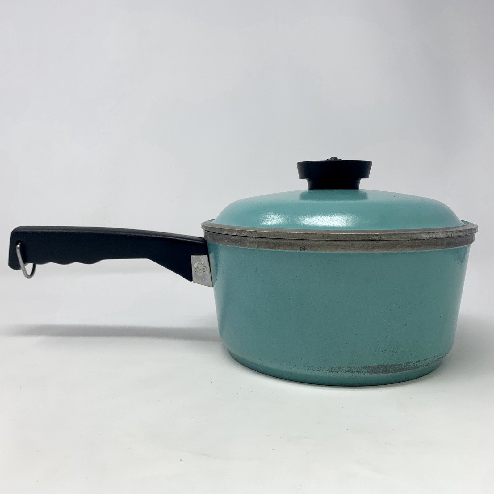 VTG CLUB Brand Pot With Lid. Turquoise-Teal Blue. 1.5 Quart Sauce Pan, 1960s USA