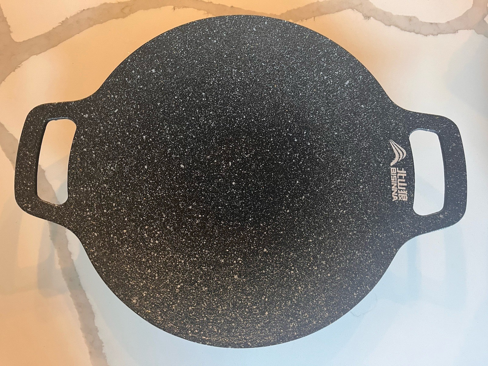 Non-Stick Korean Grill Pan, Circular Frying Pan for Meats, Pancakes, Ribs 32cm