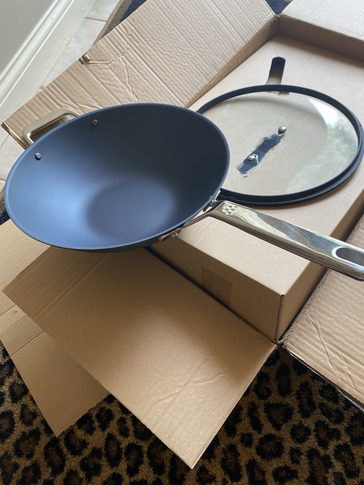 Misen 12″ Carbon Steel Wok w/ Glass Cover Preseasoned New In Box Look Low Price!