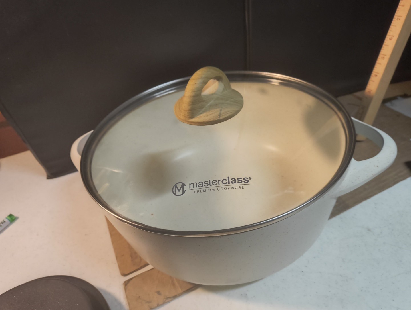 Masterclass Premium Cookware Collection 11″ Casserole Pan Pot 6.9 qt Speckled
