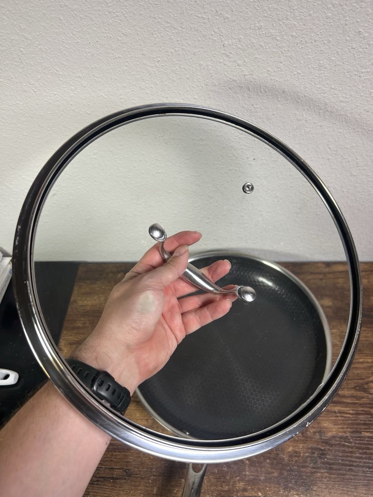 HexClad 12″ FRYING PAN with LID 12-Inch 12 Hybrid Non-Stick -Used Good Condition