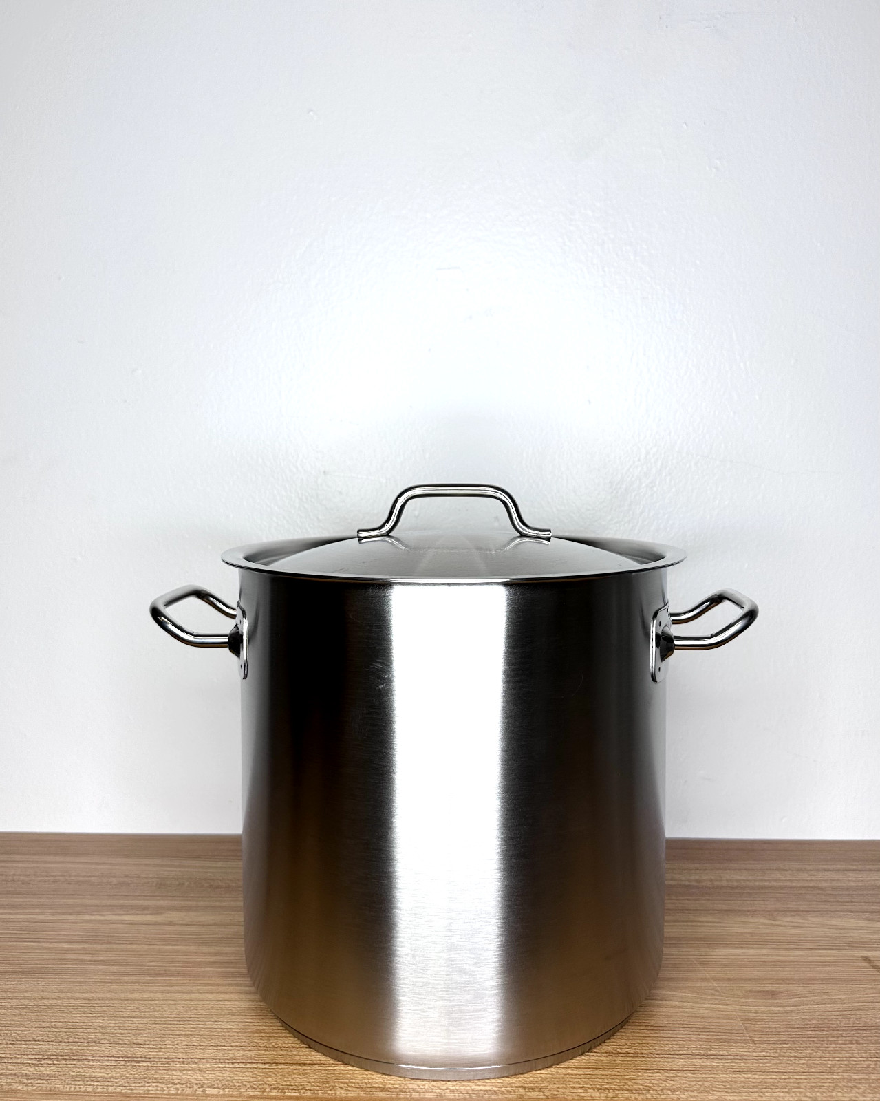 FOR CHARITY: ABC aluminum stock pot with lid, CSS-1010 10.5 quart [C]