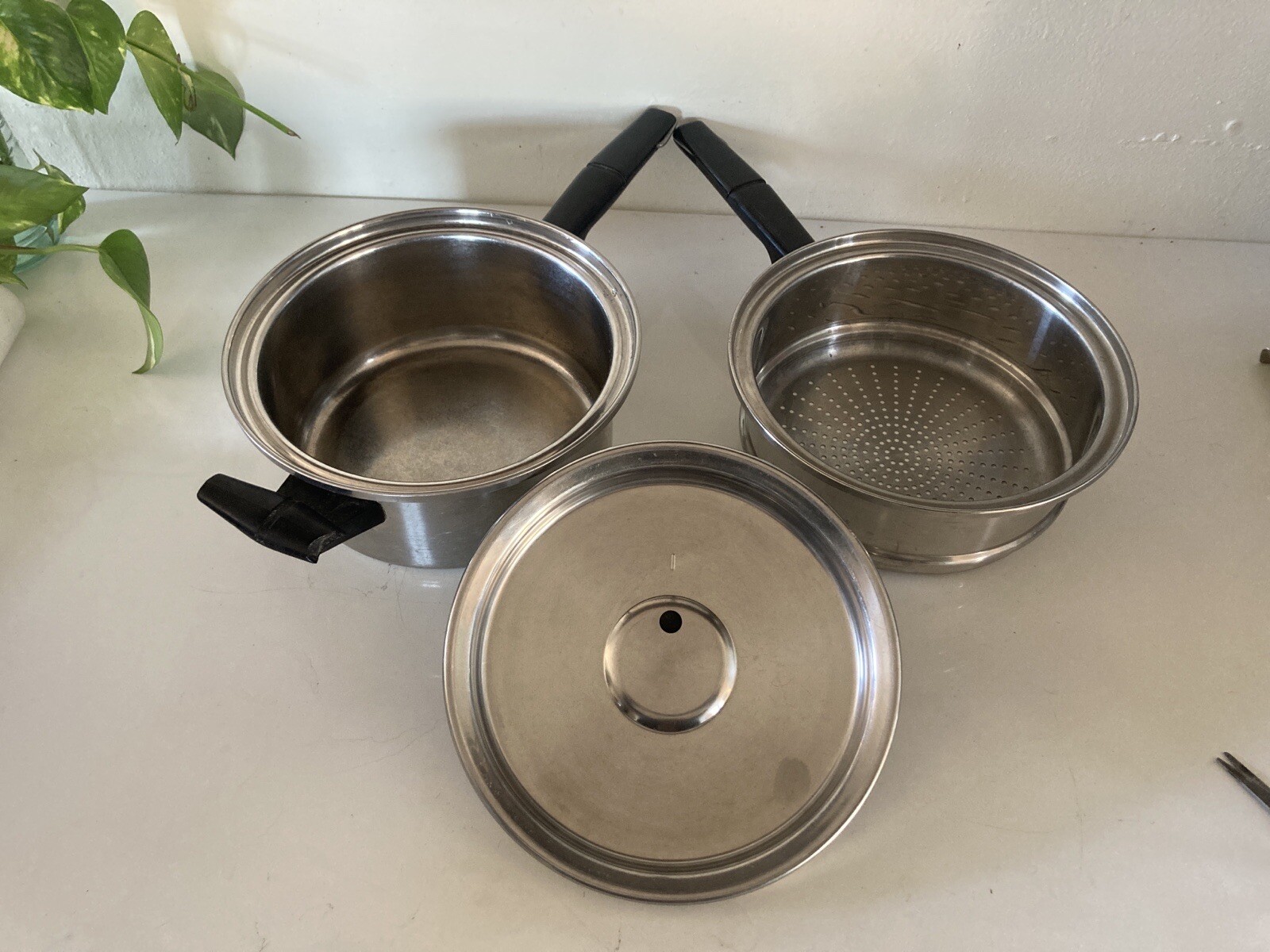 Vtg VACUMATIC 2qt SAUCEPAN w/STEAMER & VENT LID Surgical Stainless Steel 304 Flw