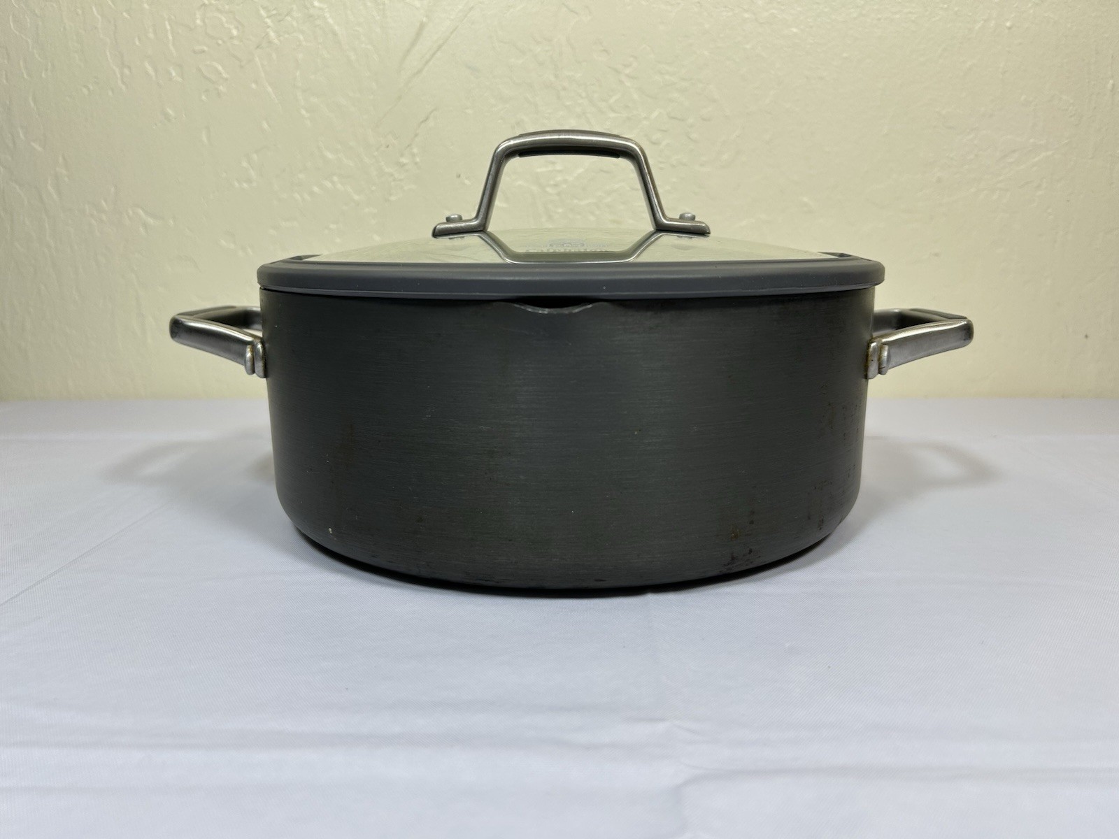 Calphalon Classic 5-Qt. Dutch Oven with Lid Cover 8785 Handles Nonstick Gray