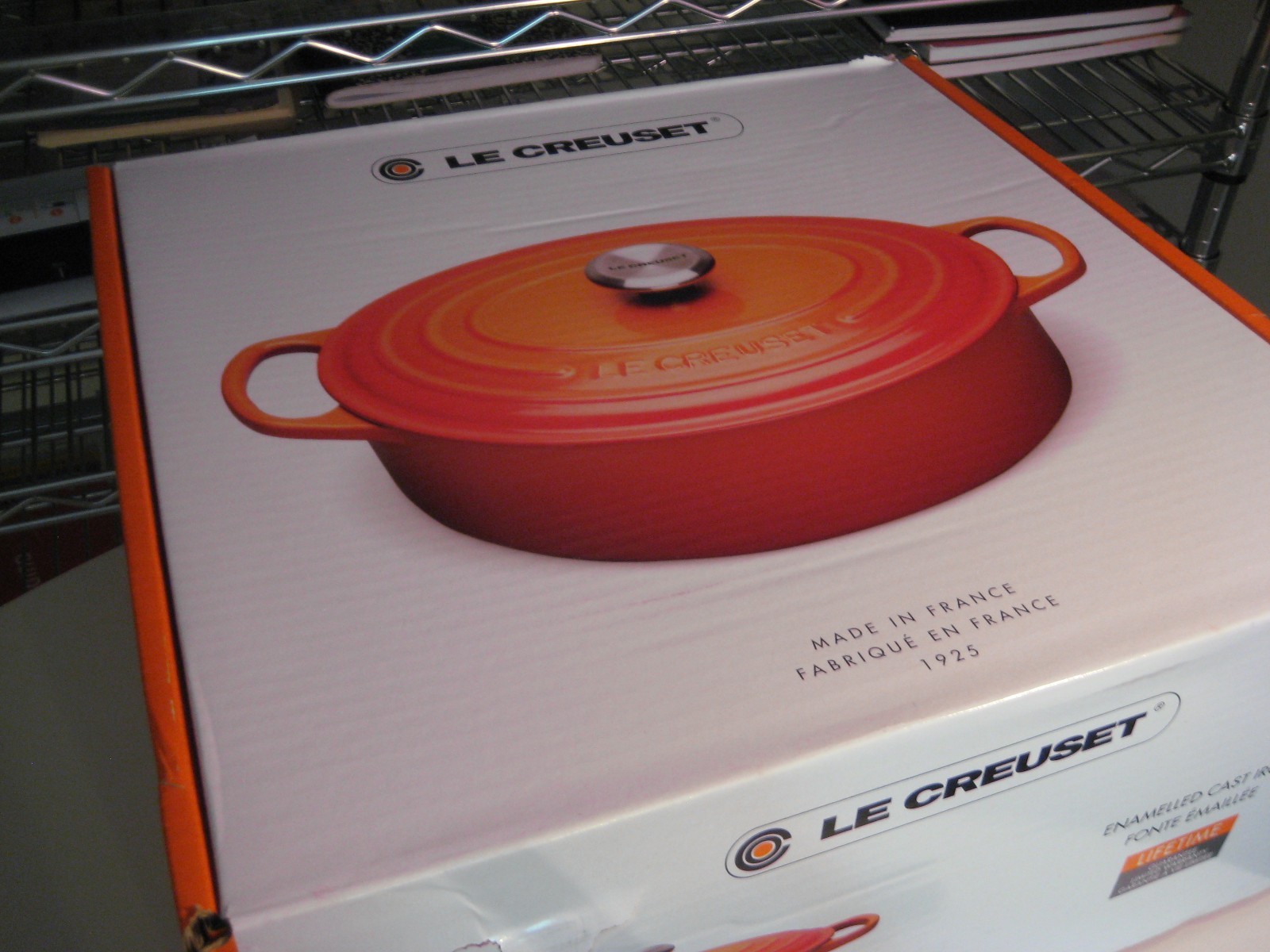 Le Creuset Signature Oval enamel cast iron with lid 8 qt White