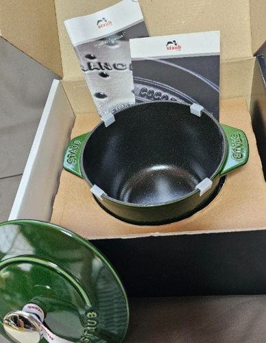STAUB La Cocotte de GOHAN 2 cups 16 cm diameter 1800ml Basil Green cast iron
