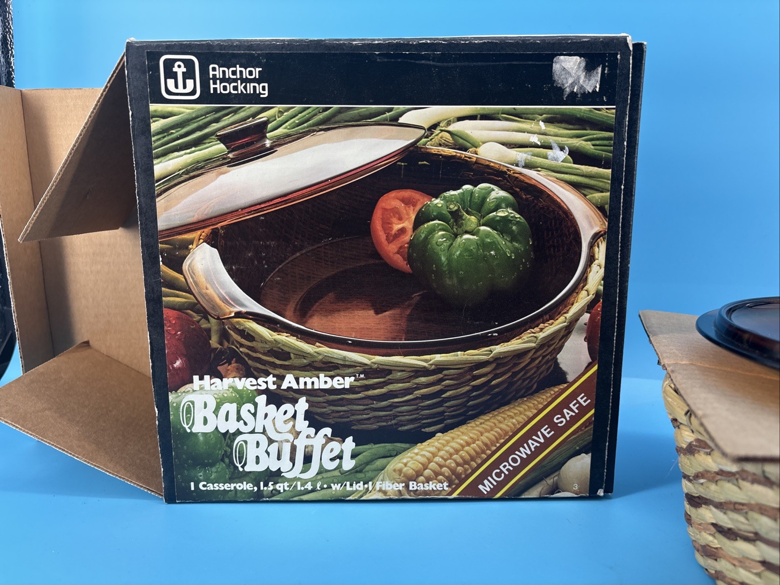 Vtg Anchor Hocking Basket Buffet Harvest Amber 1.5qt Casserole New in Box M400