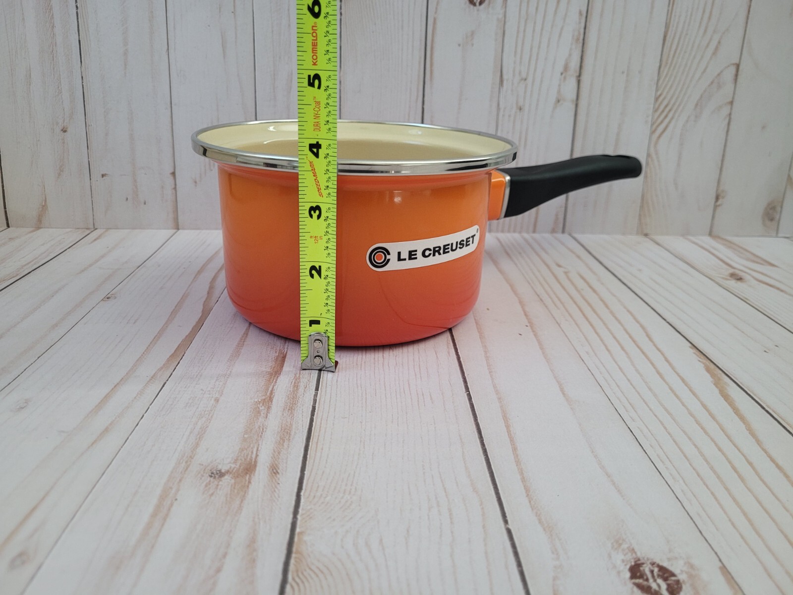 Brand New Le Creuset 1.5 qt Classic Round Saucepan Flame with Lid in Retail Box