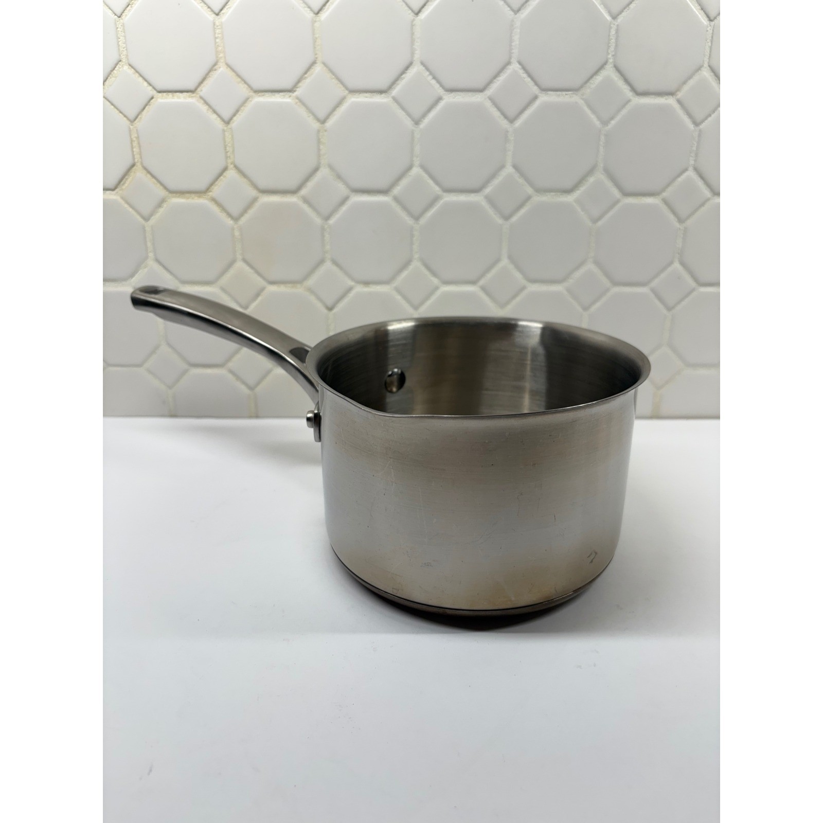 Calphalon Saucepan 1.5 QT Silver Stainless Steel 87015 Induction Base
