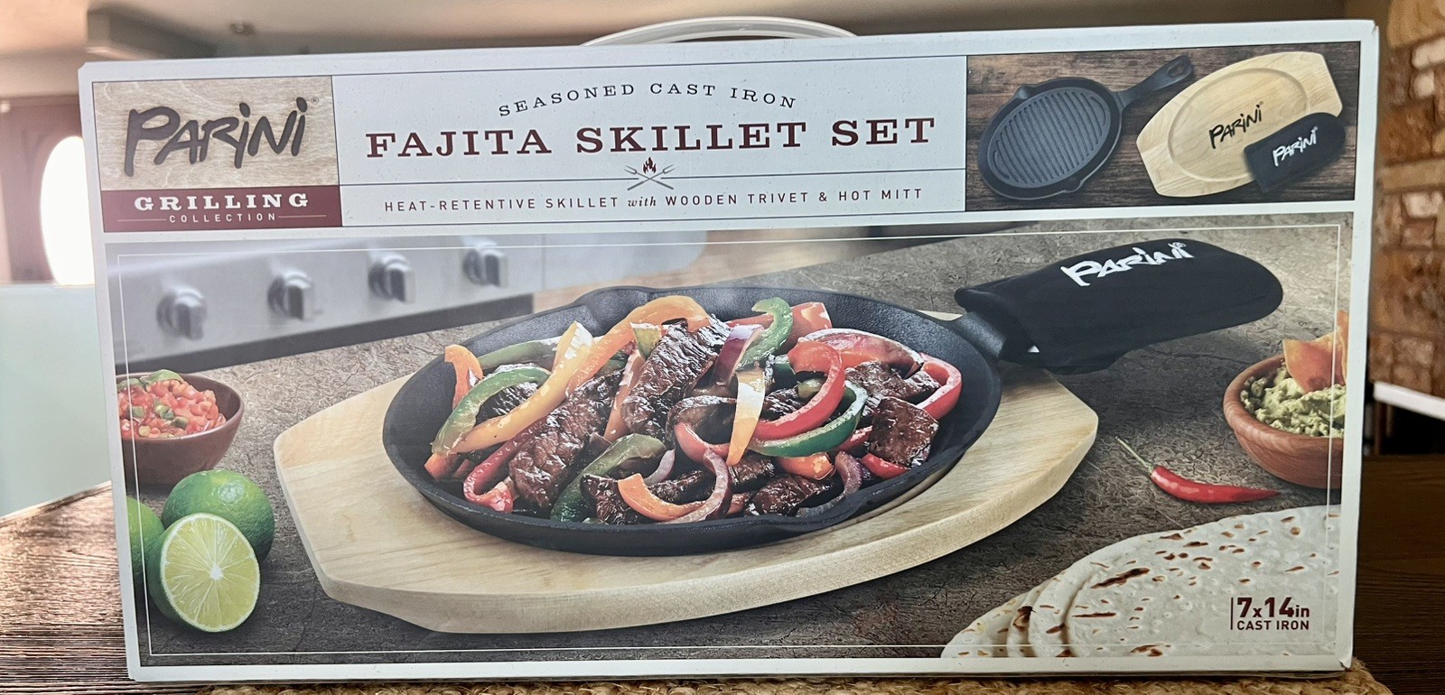Parini Grilling Cast Iron Fajita Skillet Set – Brand New Factory Sealed 7” X 14”
