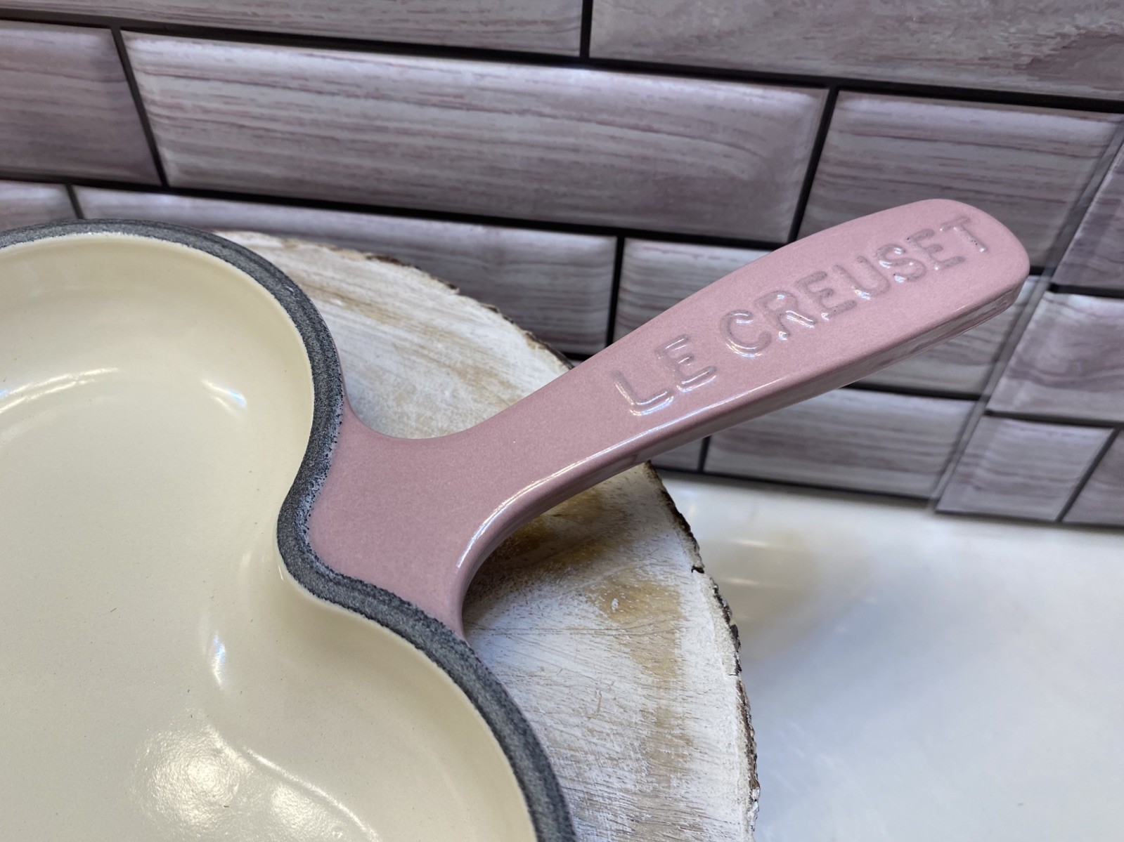 Le Creuset❤️ Heart Cast Iron Skillet 16cm Mauve Pink Made in France