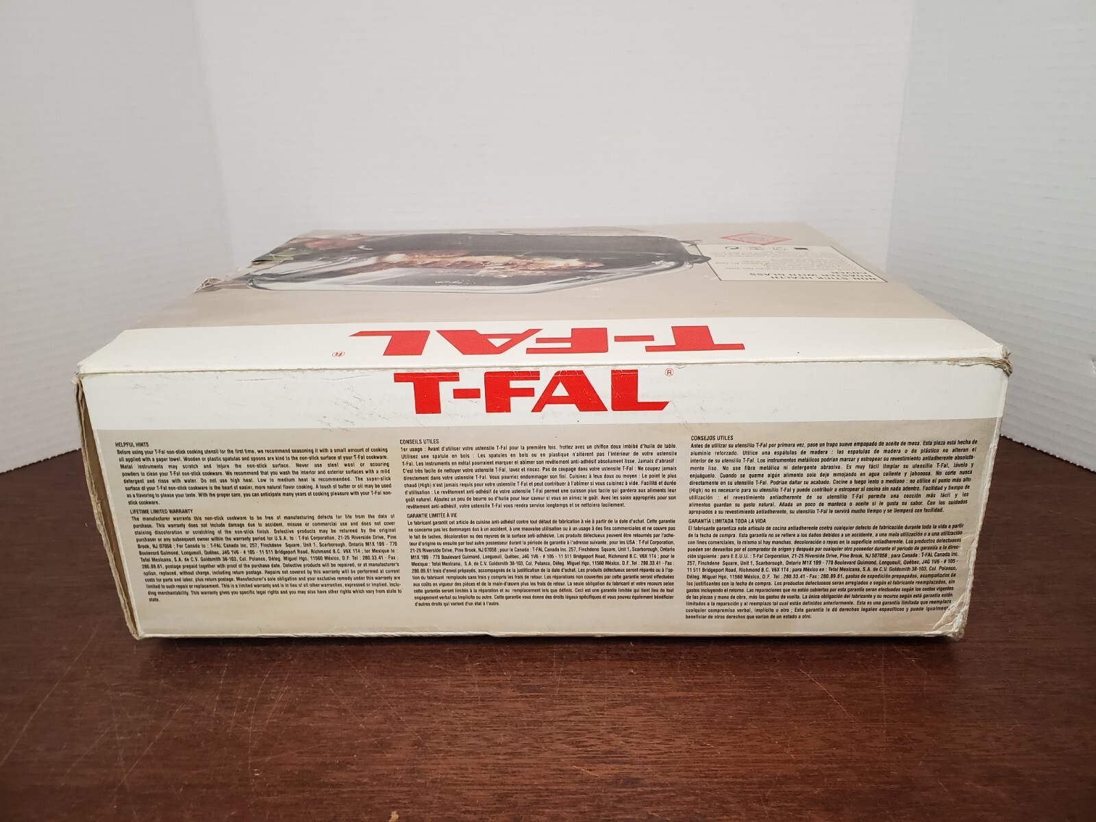 T-Fal Non-Stick 9 3/4″ x 9 3/4″ Square Enamel Health Roaster w/ Glass Cover EUC!