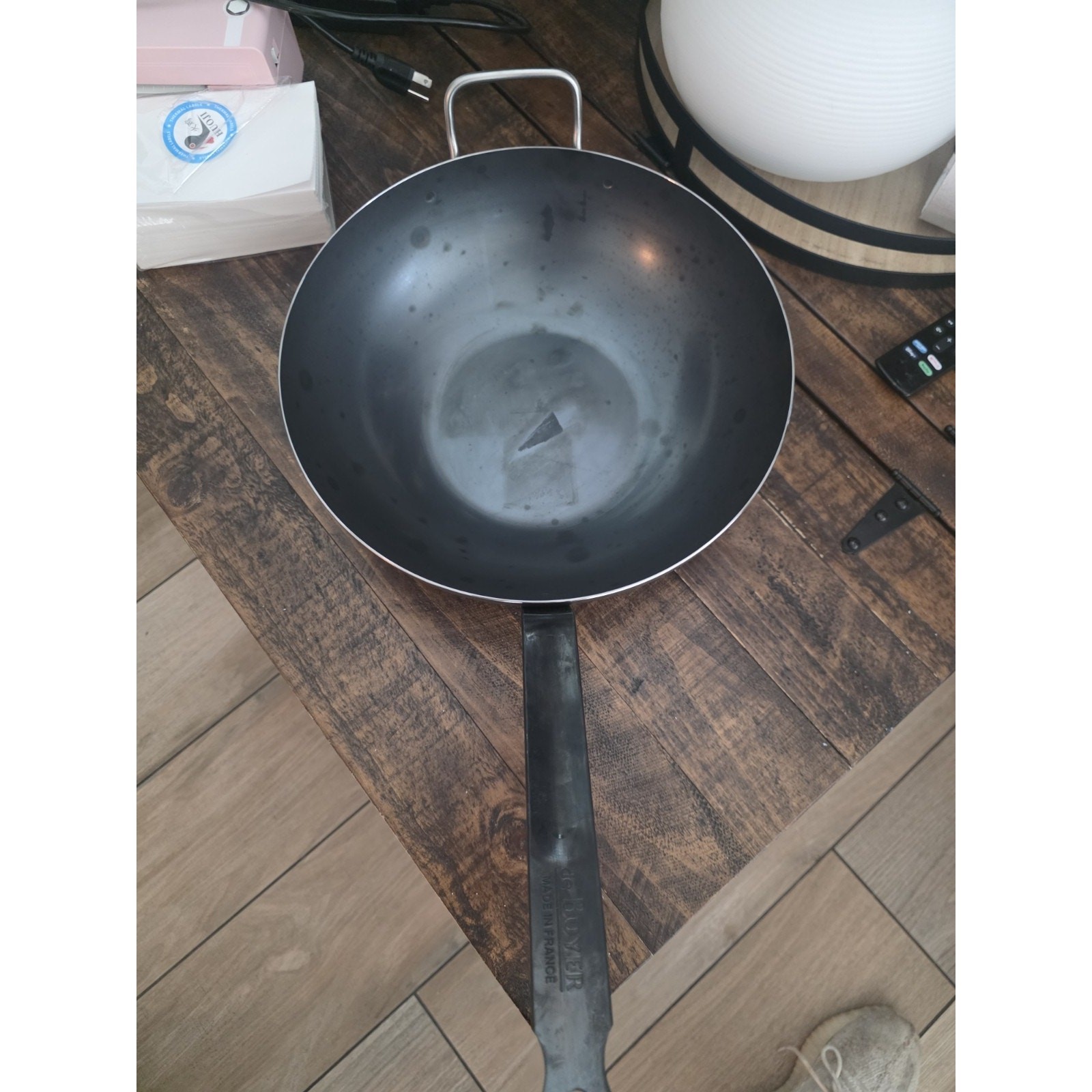 de Buyer – Blue Carbon Steel Wok Pan 2mm Thick 12.5” Diameter, – Made in France