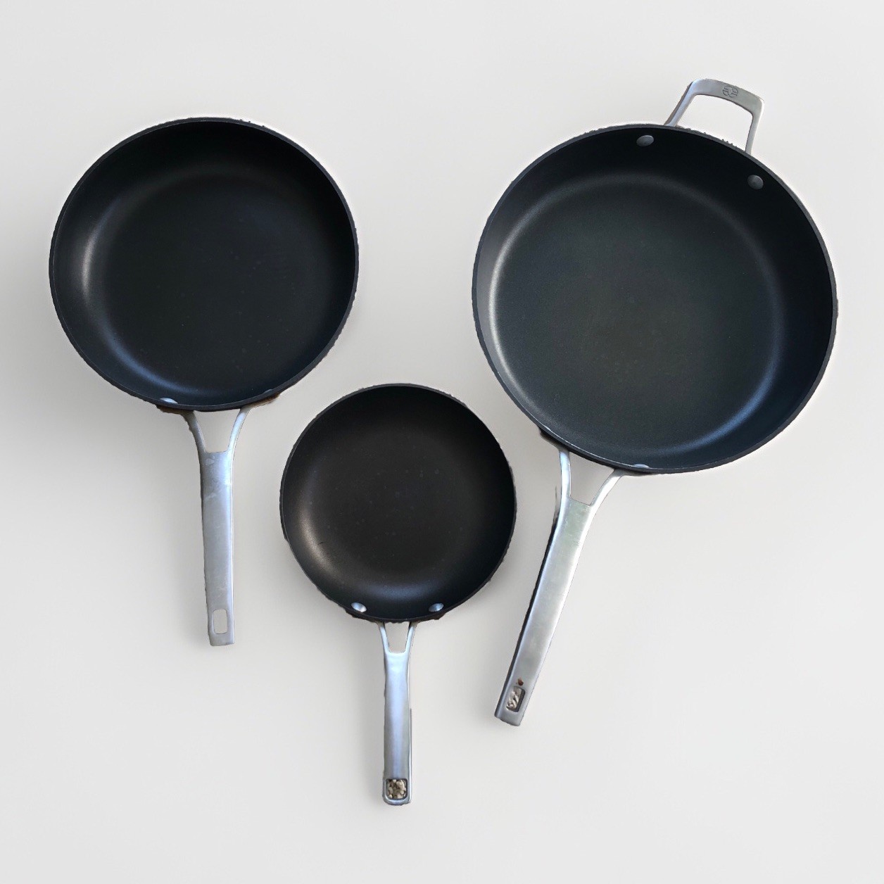 Calphalon Classic nonstick black pans (set of 3) 8”, 10” & 12”