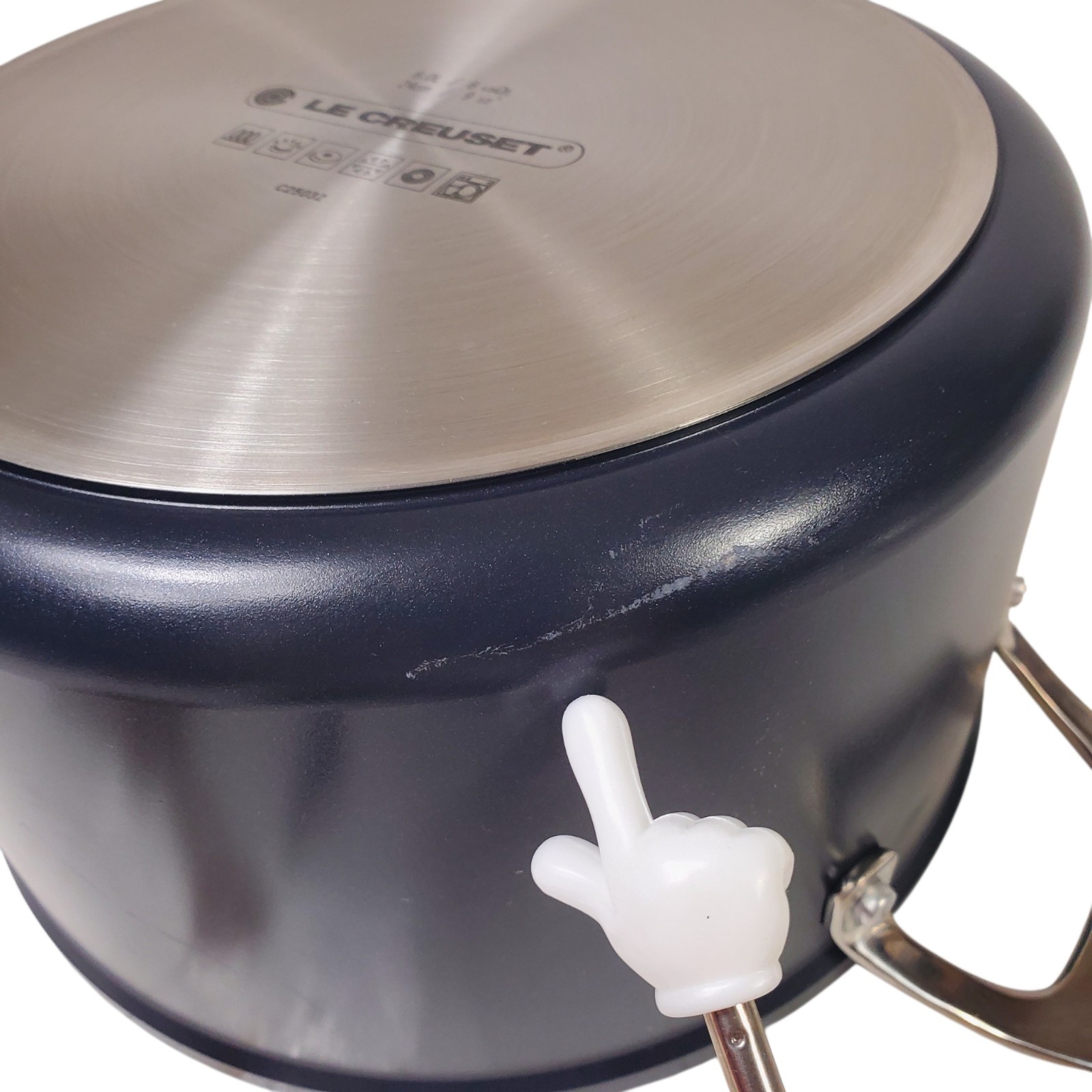 Le Creuset Toughened Nonstick 6.3 QT Deep Casserole/Stockpot w/ Lid Scuffs