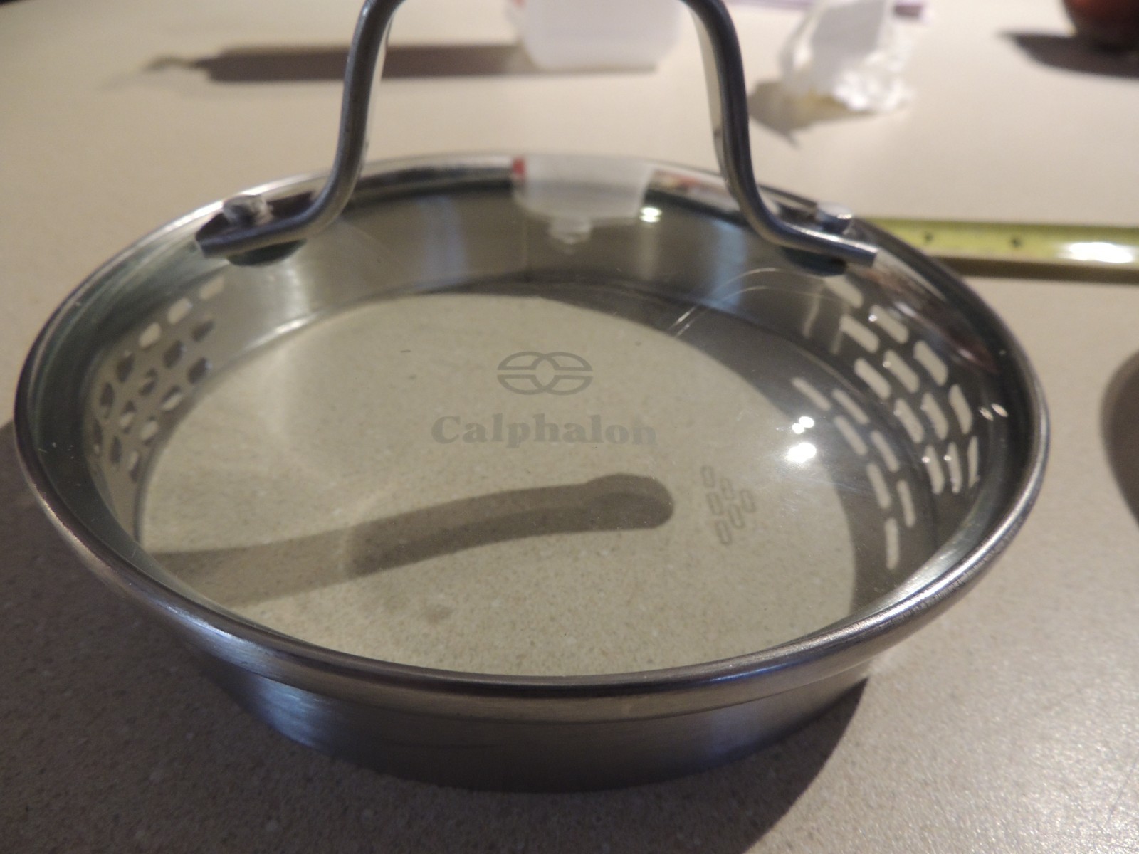 2x Calphalon STRAINER Saucepan lids. Pan diameter 5-1/4″ and 6-1/4″, unused.