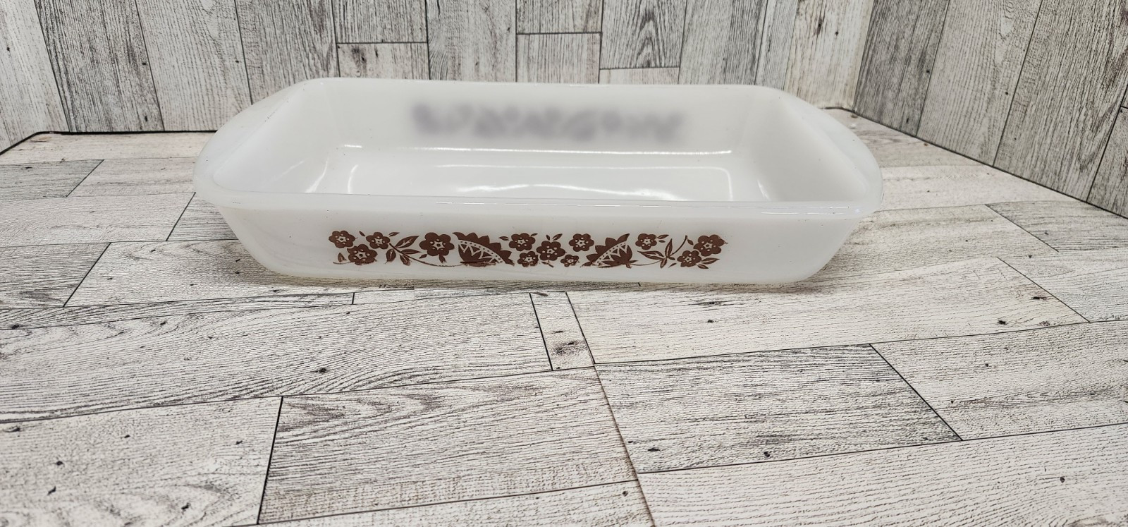 GLASBAKE BROWN FLOWER MILK GLASS 1 1/2 QUART BROWNIE/ CASSEROLE DISH