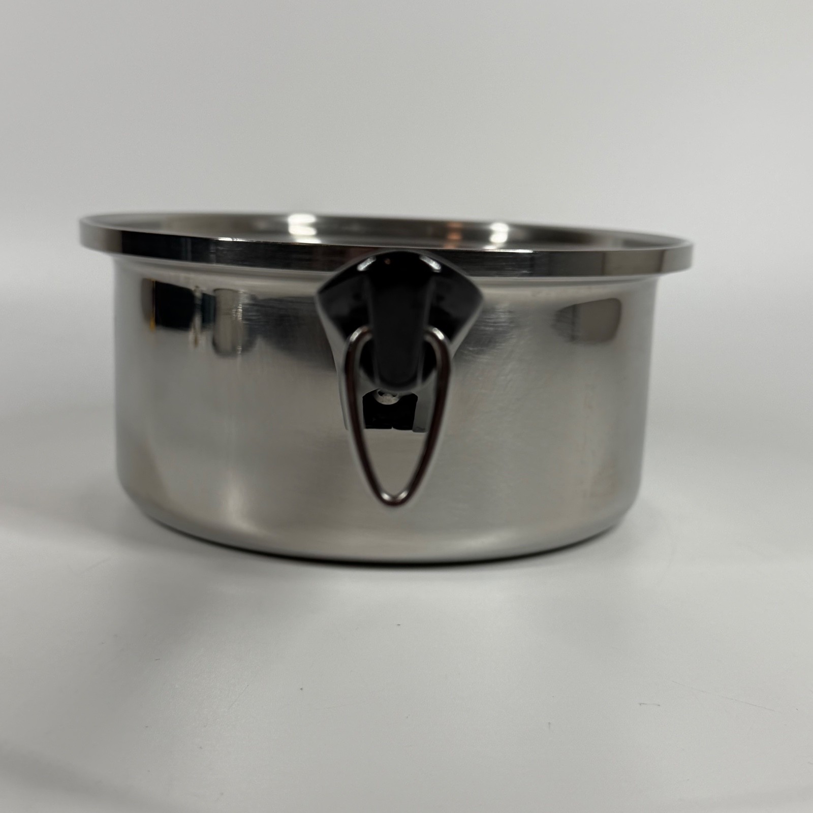 VTG 8” Amway Queen Stainless 1.5 Qt Saute Pan & 2.5 Qt Sauce Pan Set w/ Lid