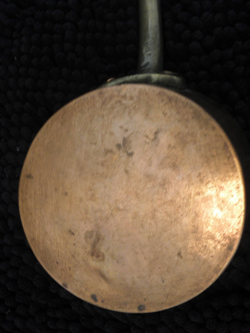 Vintage high quality hammered copper sauce pan