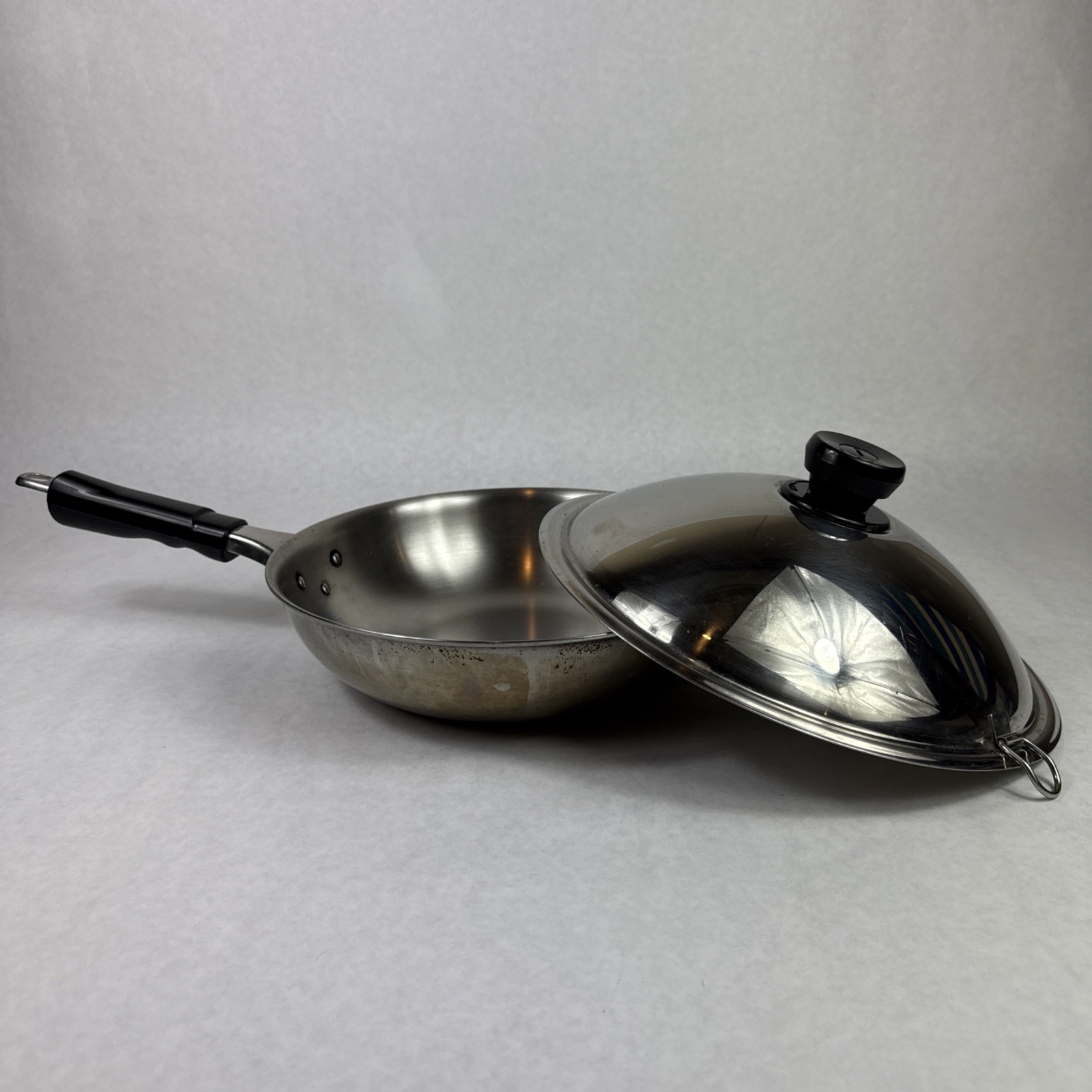 Vintage Heavy Stainless Steel Wok Pan Pot And Dome Lid Vented Cookware EUC
