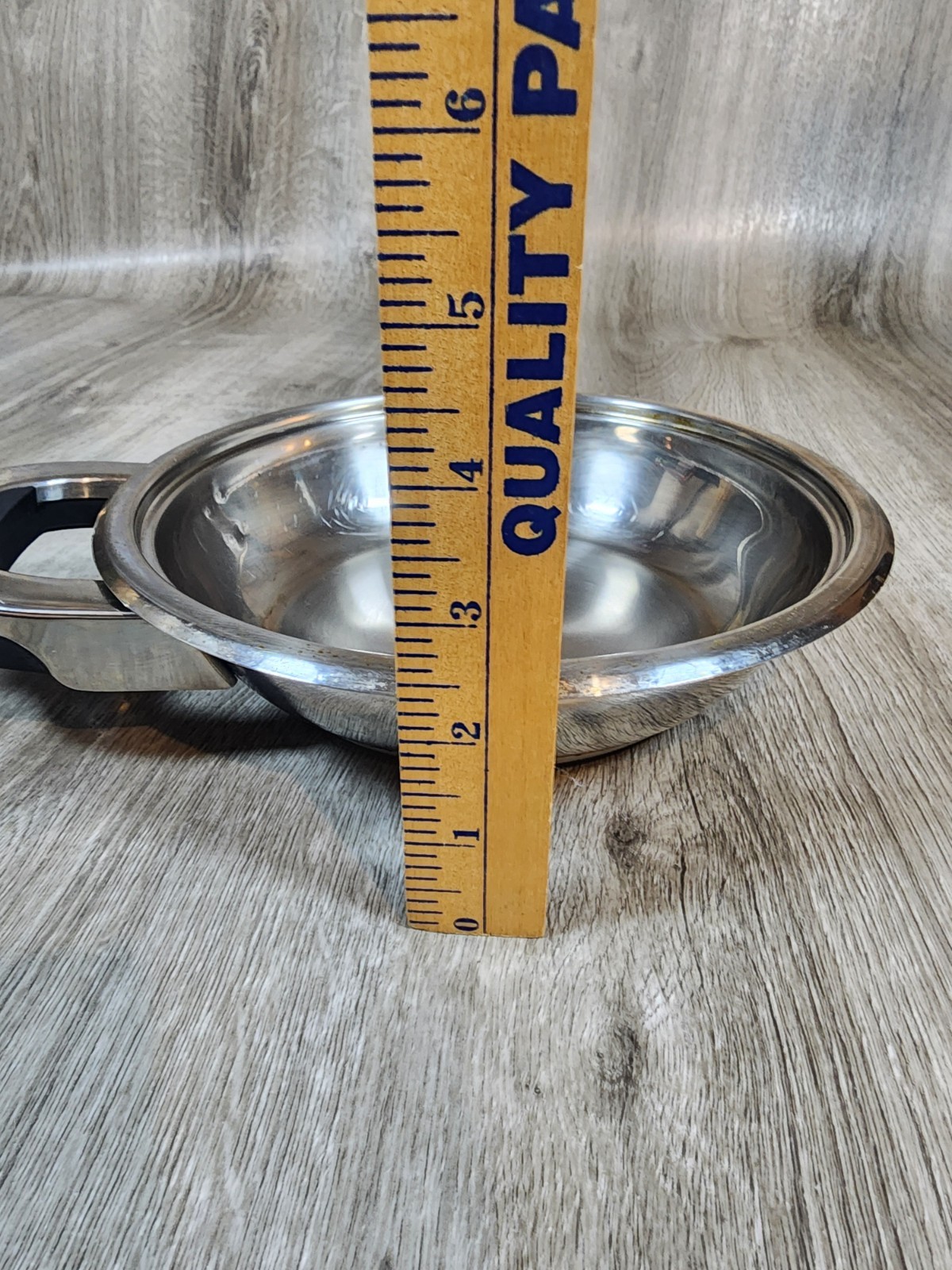Berghoff TFK 9″ Frypan Sandwich Boden CroMo Tanium Surgical Stainless Steel