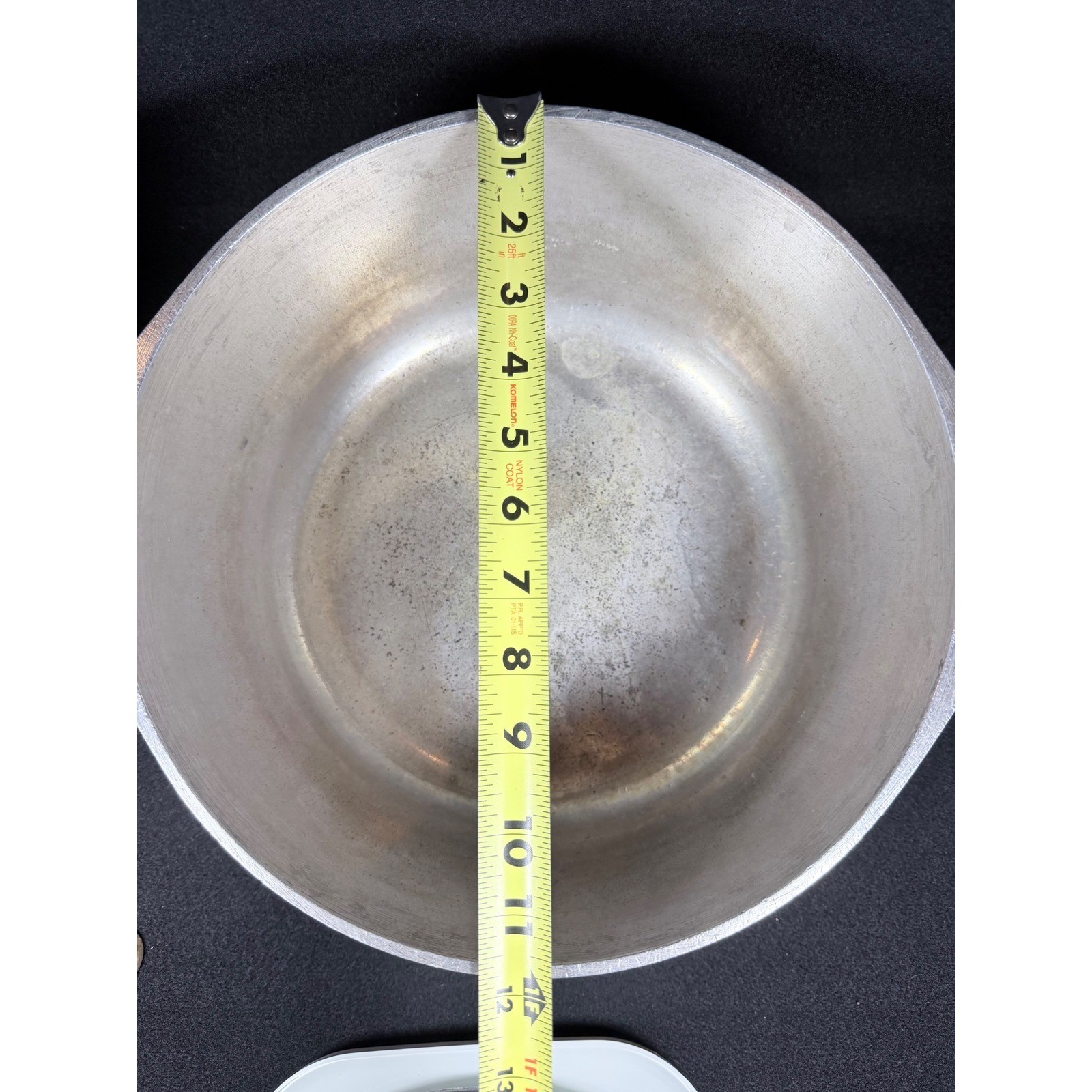 Vintage Club Aluminum Brown Dutch Oven 10In Cast Aluminum Pot with Lid Wood Knob