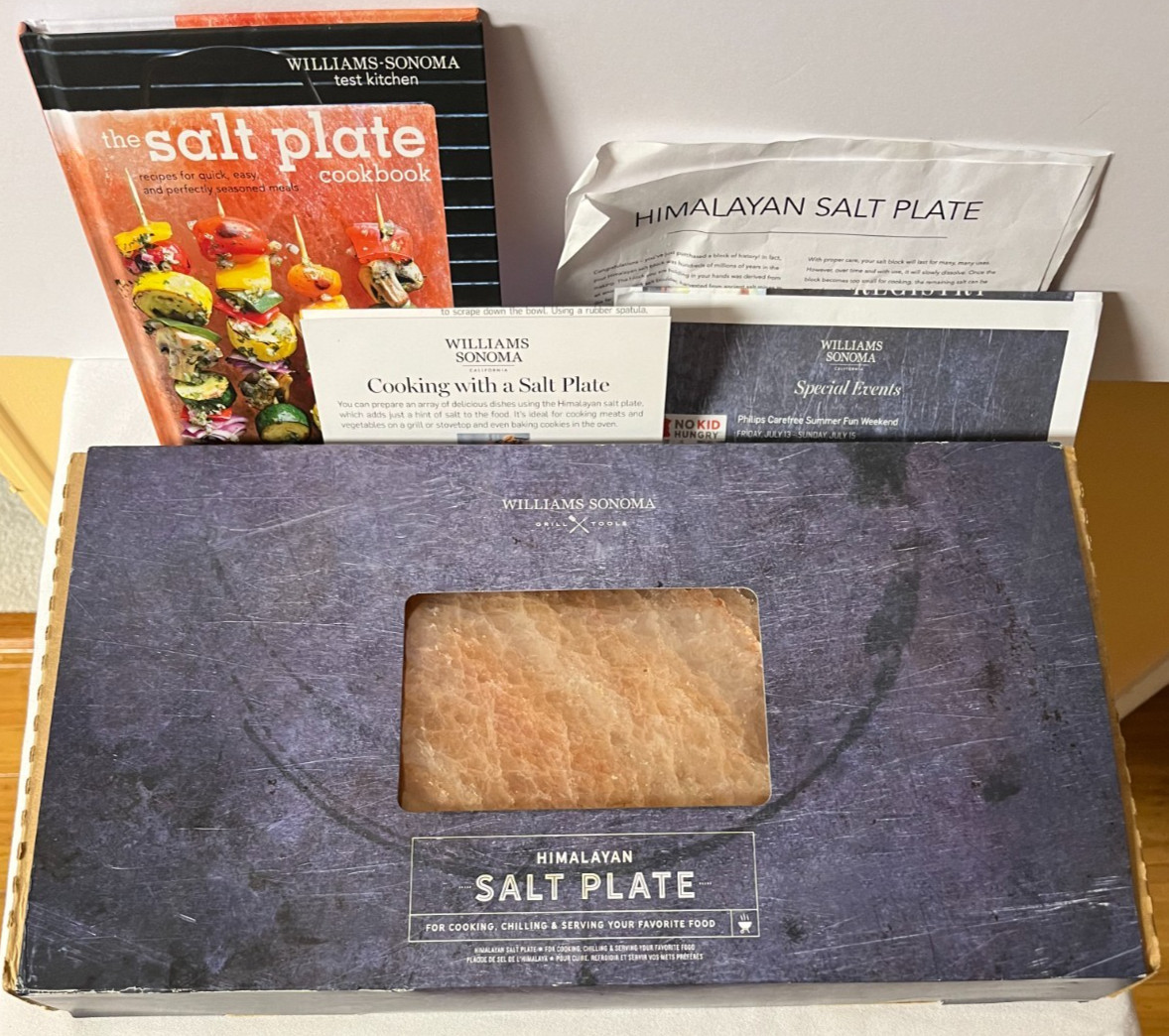 NEW Williams-Sonoma HIMALAYAN SALT PLATE w/ Recipe Book