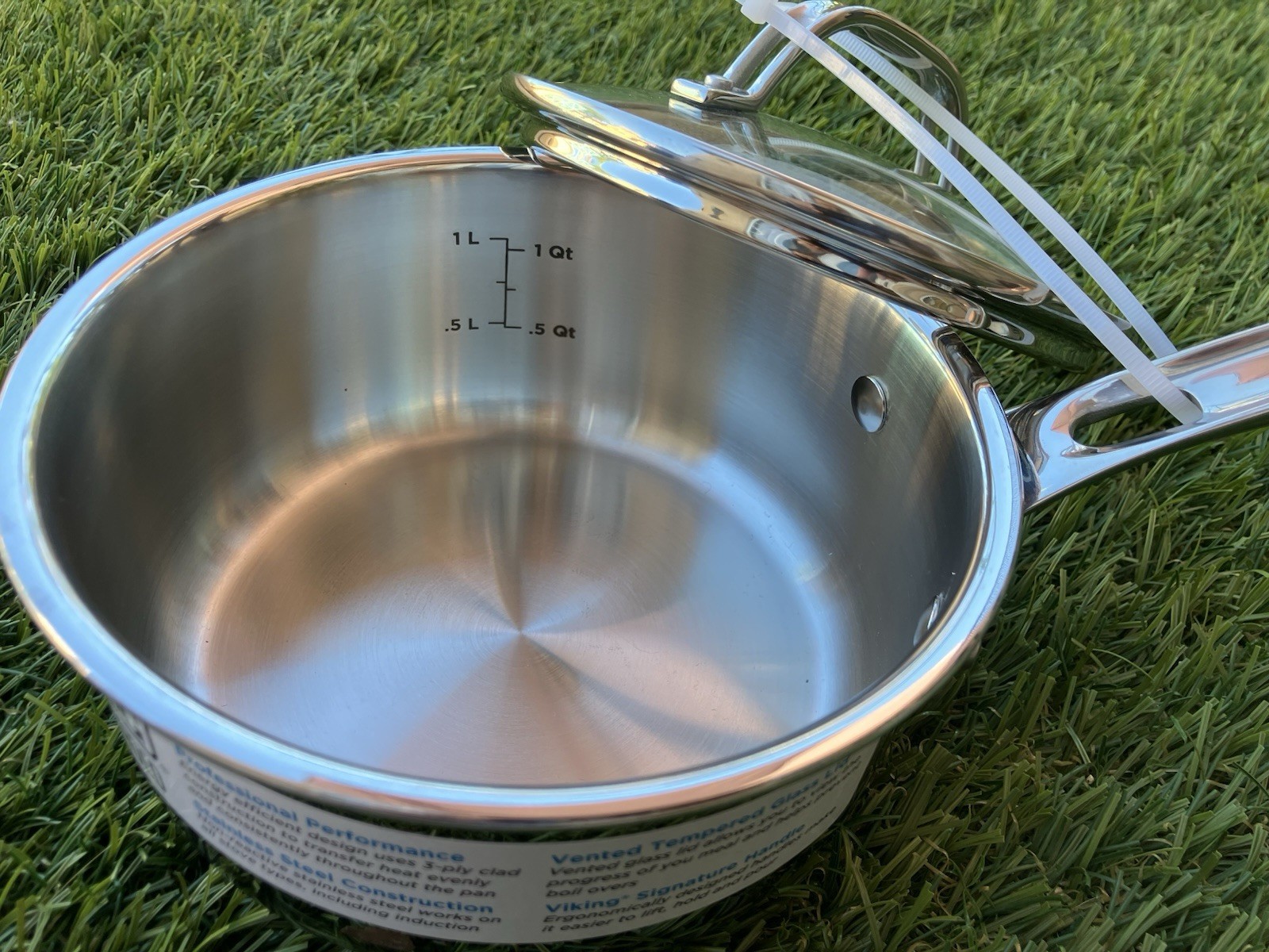 NEW VIKING Cookware 1.5 Qt 3-PLY STAINLESS STEEL SAUCEPAN W/GLASS LID Sauce Pot