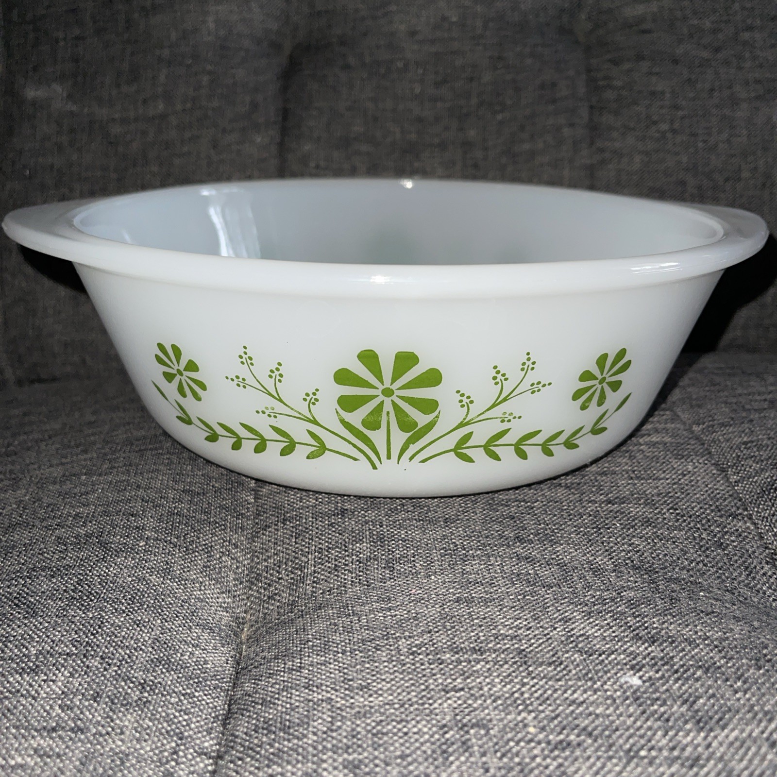 Glasbake 8.5″ Green Daisy Casserole Dish (No Lid) 2 Qt USA J514 Ovenware