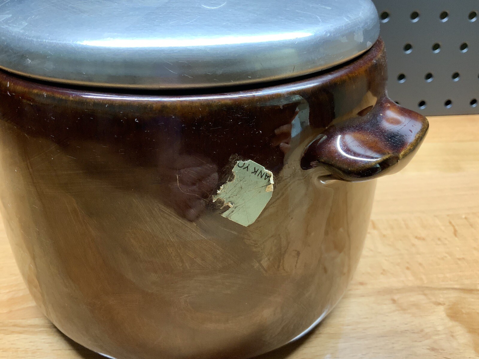 Vintage West Bend Brown Glaze Ceramic Bean Pot Crock Cooker With Metal Lid