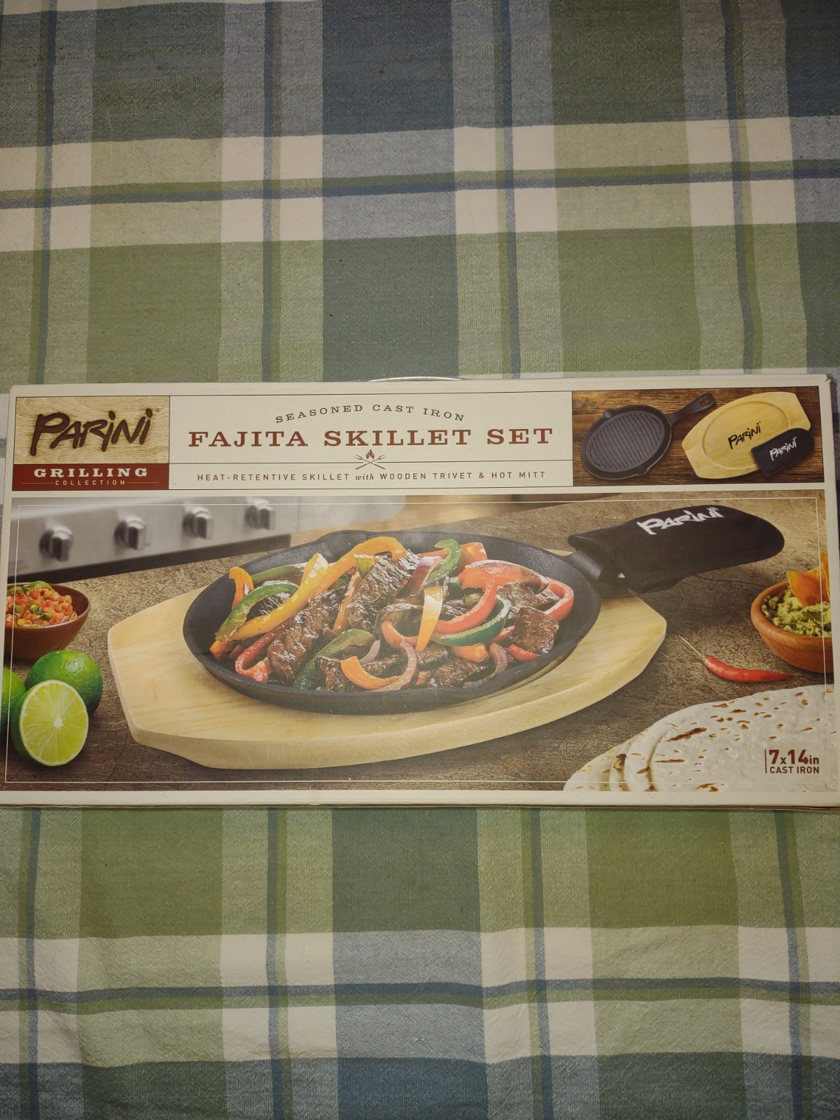 Parini Grilling Fajita Skillet Set Cast Iron Pan 7″ x 14″ Wood Trivet Mitt New