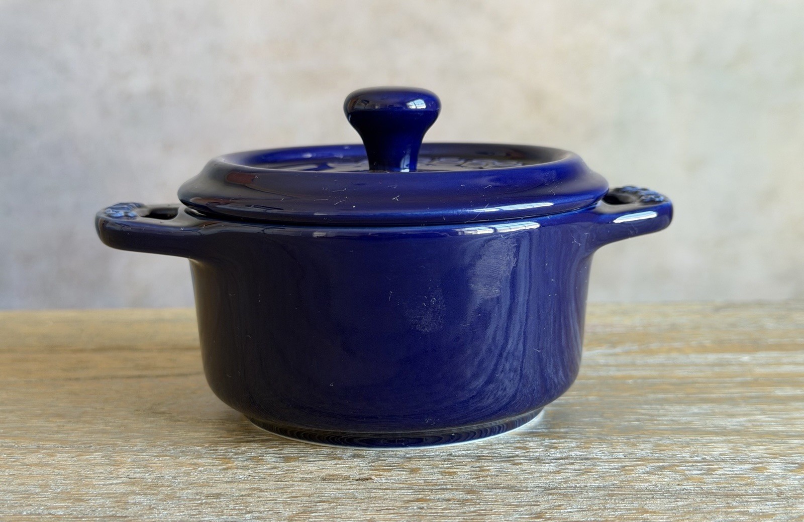 NWT Staub Mini Cocotte Dark Blue Ceramic Casserole Dish w/ Lid 4”, .25 Qt
