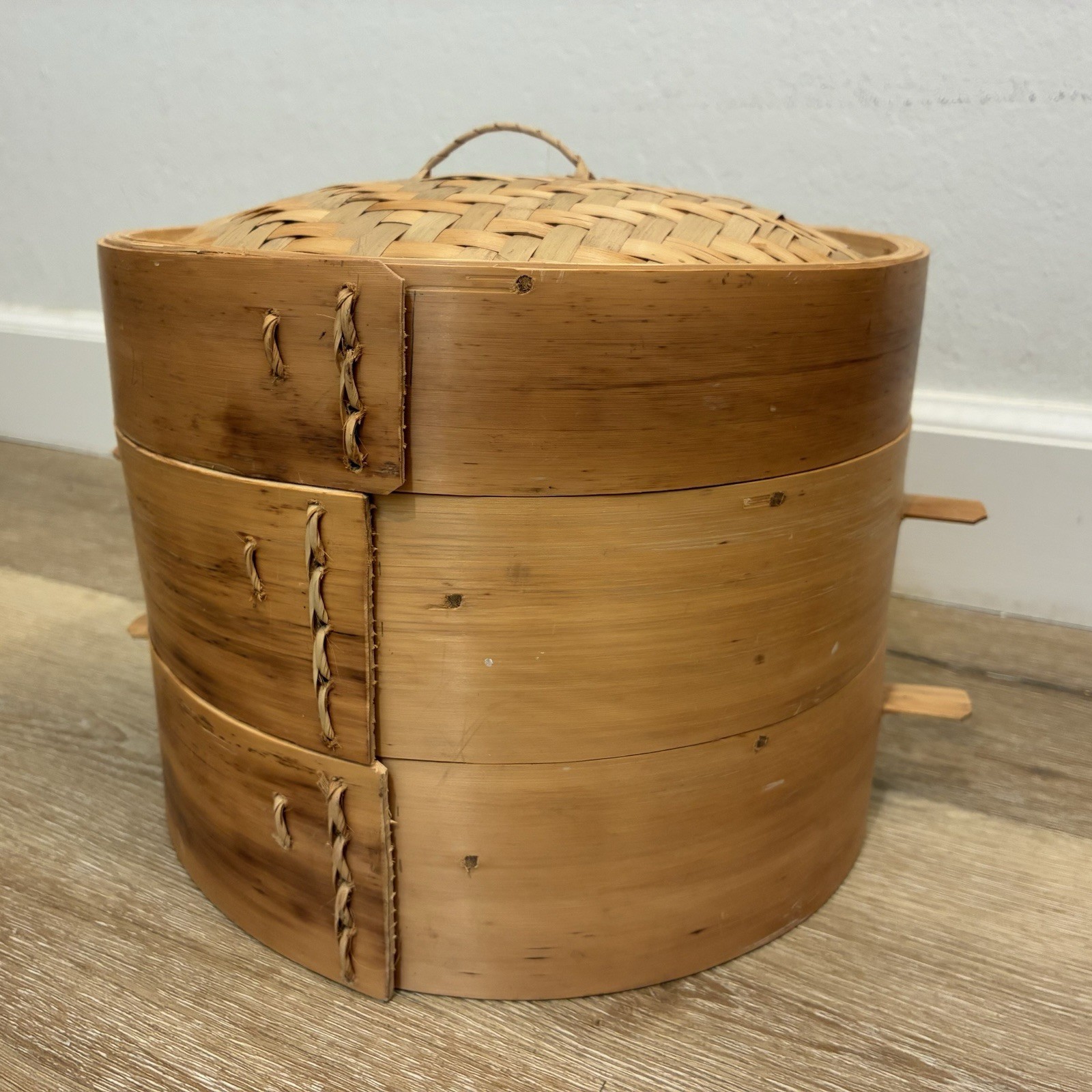 Large Bamboo Steamer Basket 3 Tier w/ Lid 10” Chinese Dim Sum Unused