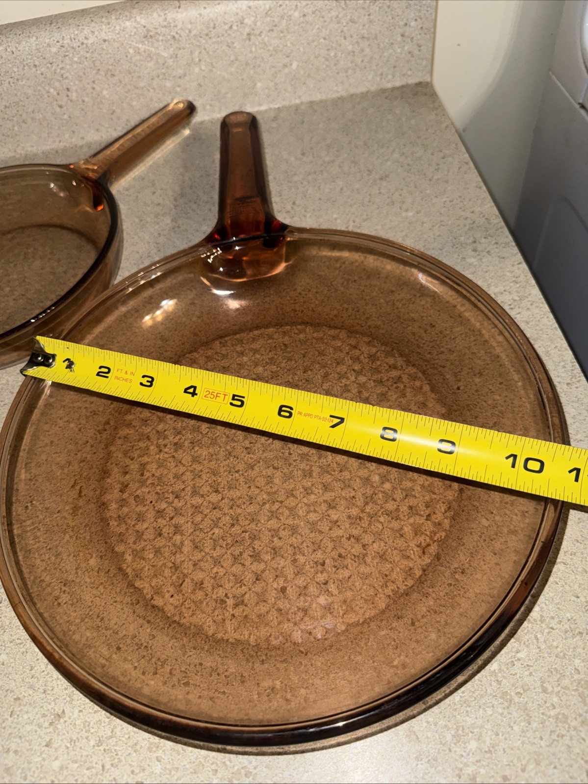 2 -Corning Ware Visions Amber Pyrex Glass 10 & 7″ Waffle Bottom Fry Pan Skillet