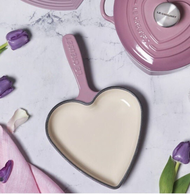 Le Creuset❤️ Heart Cast Iron Skillet 16cm Mauve Pink Made in France