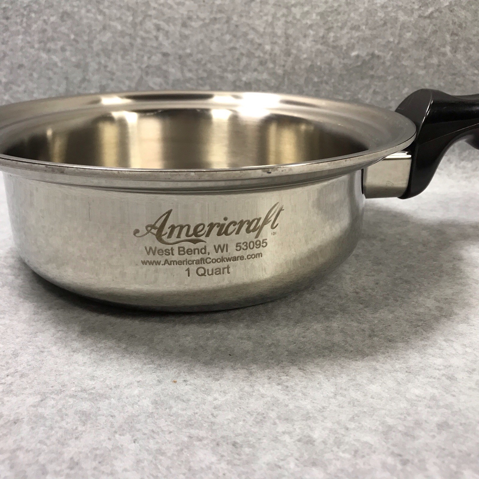 Americraft West Bend 1 Quart 8″ Sauce Pan AND 9.25″ Small Skillet 2-Set No Lids