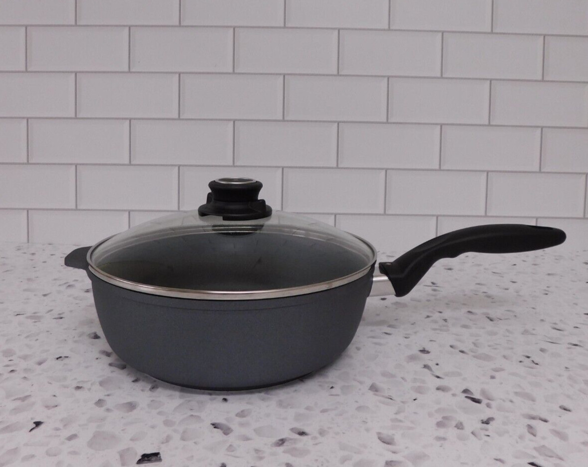 Swiss Diamond HD Nonstick Saute Pan with Glass Lid, 3.2 Quart * NEW *