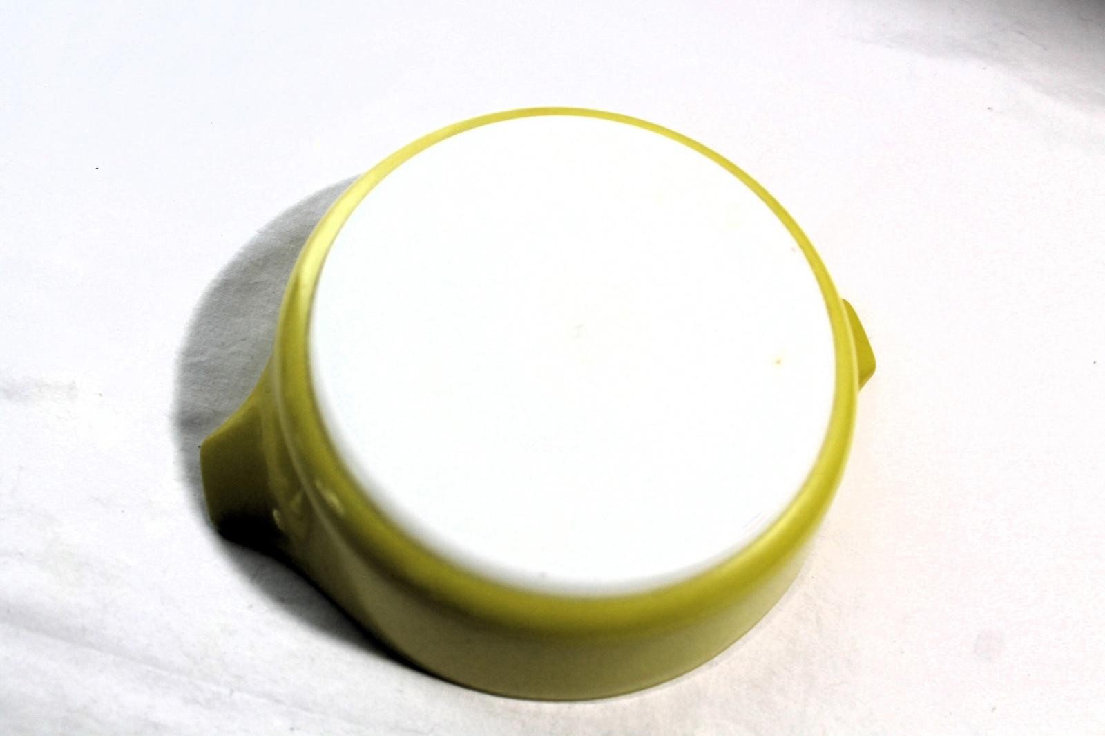Vintage PYREX Verde 1 Pint Cinderella Round Casserole No. 471, No Lid