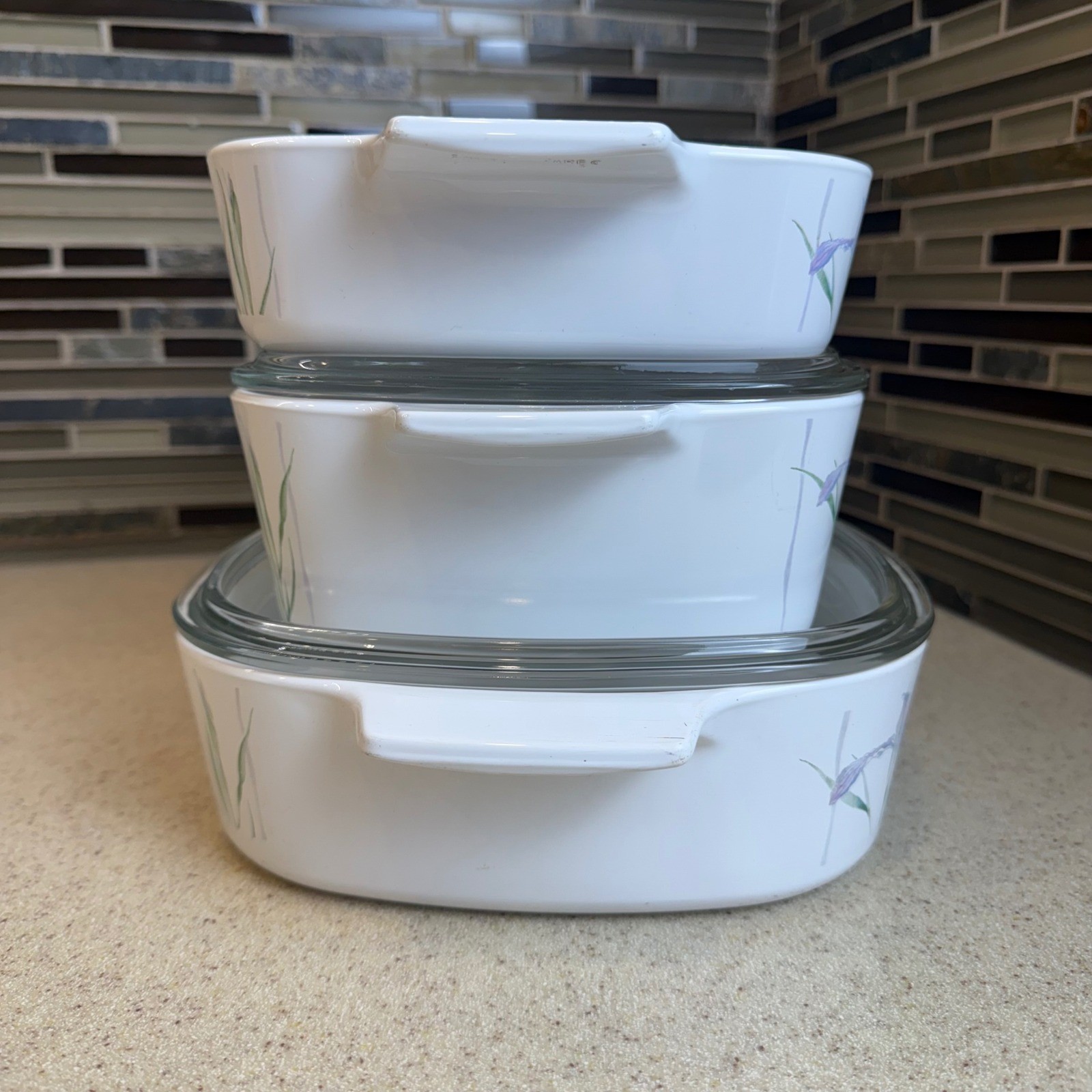 VTG Corning Ware Shadow Iris Casserole Dish 5pc Set w/ 2 Lids 1L, 1.5L, 2L