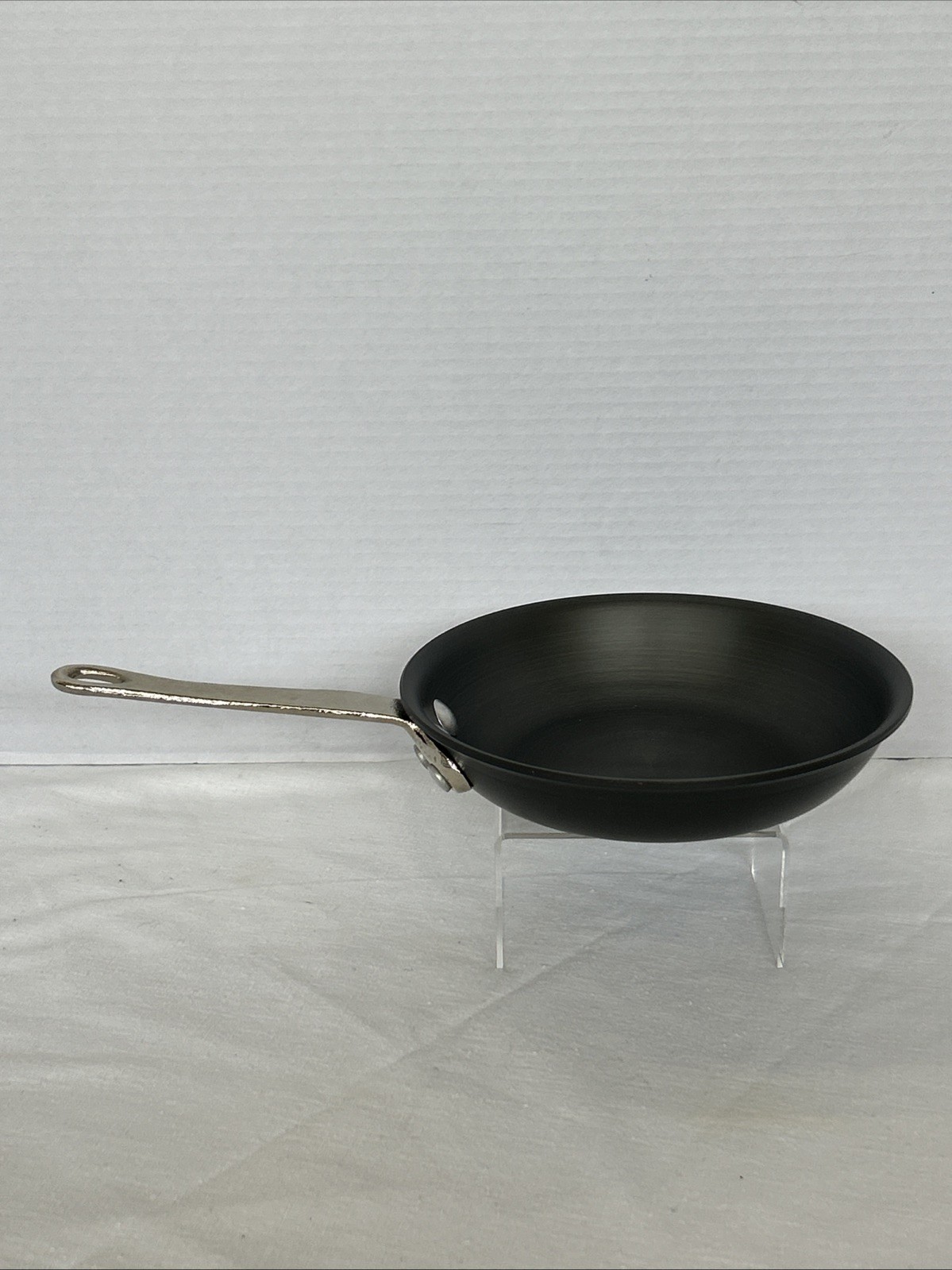 Vintage Calphalon 7″ Omelette Pan #1307/ C-10