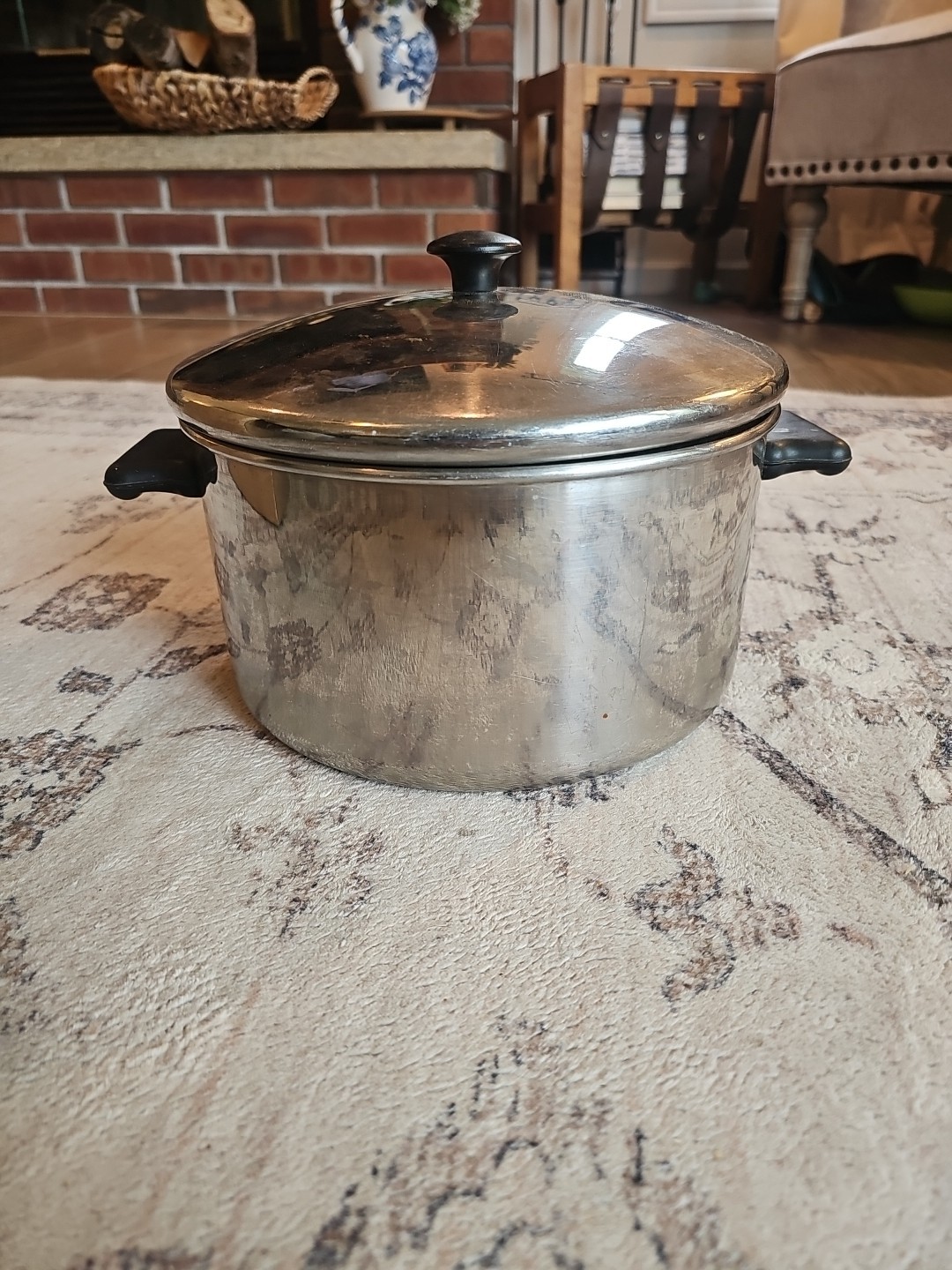 Vollrath Tri Ply 18-8 Stainless Steel Stock Pot Sauce Pan Approx 6 Quarts Vtg